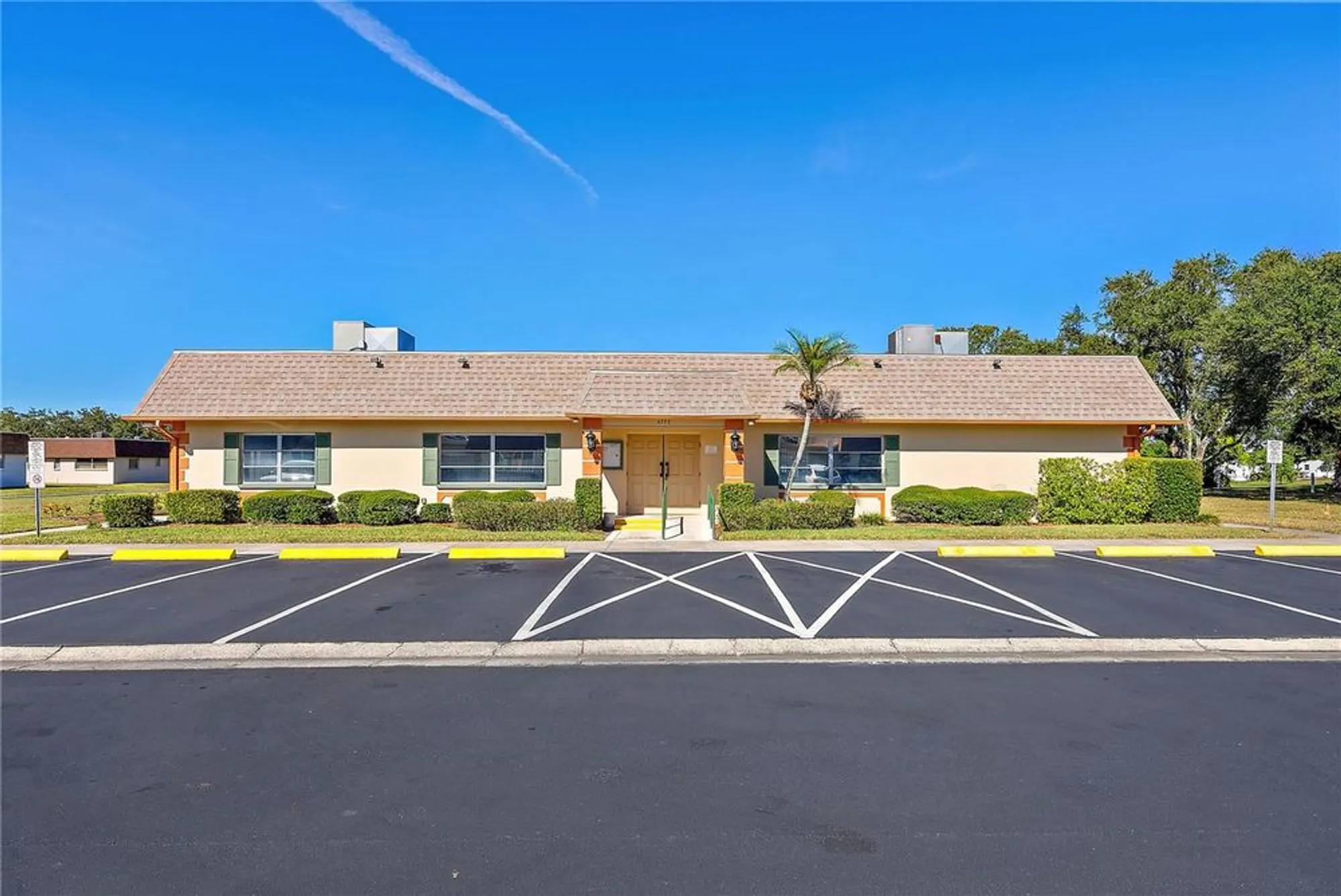 Property Slideshow image 26 of 27 | 6795 armand pl n # 4, Pinellas Park, FL, 33781