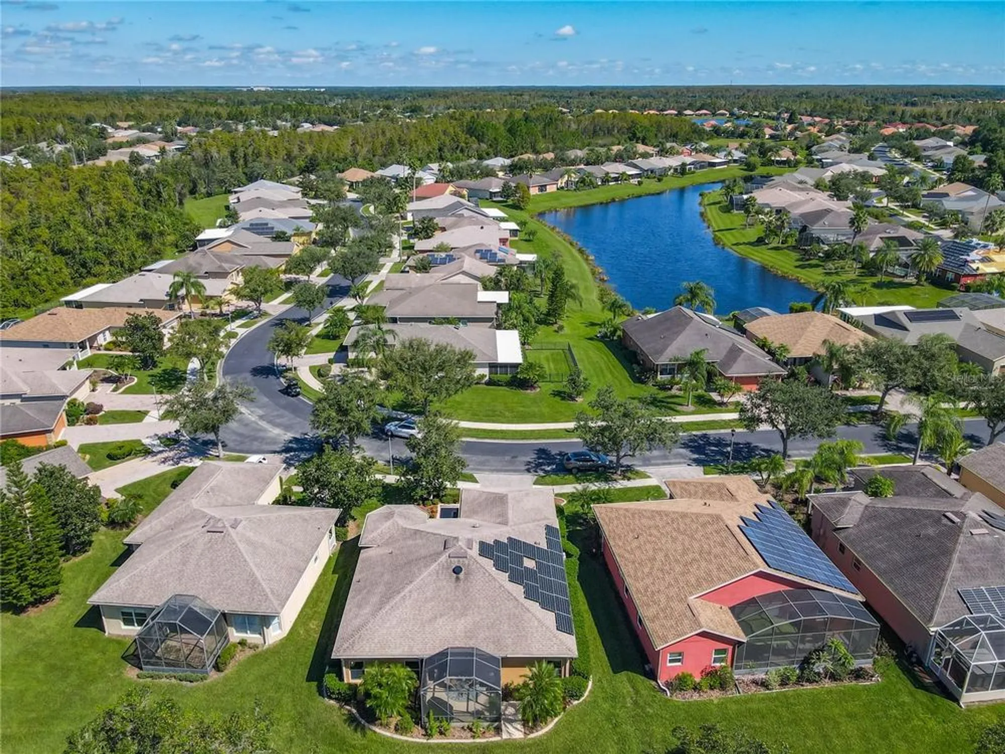 Property Slideshow image 46 of 76 | 680 portofino dr, Poinciana, FL, 34759
