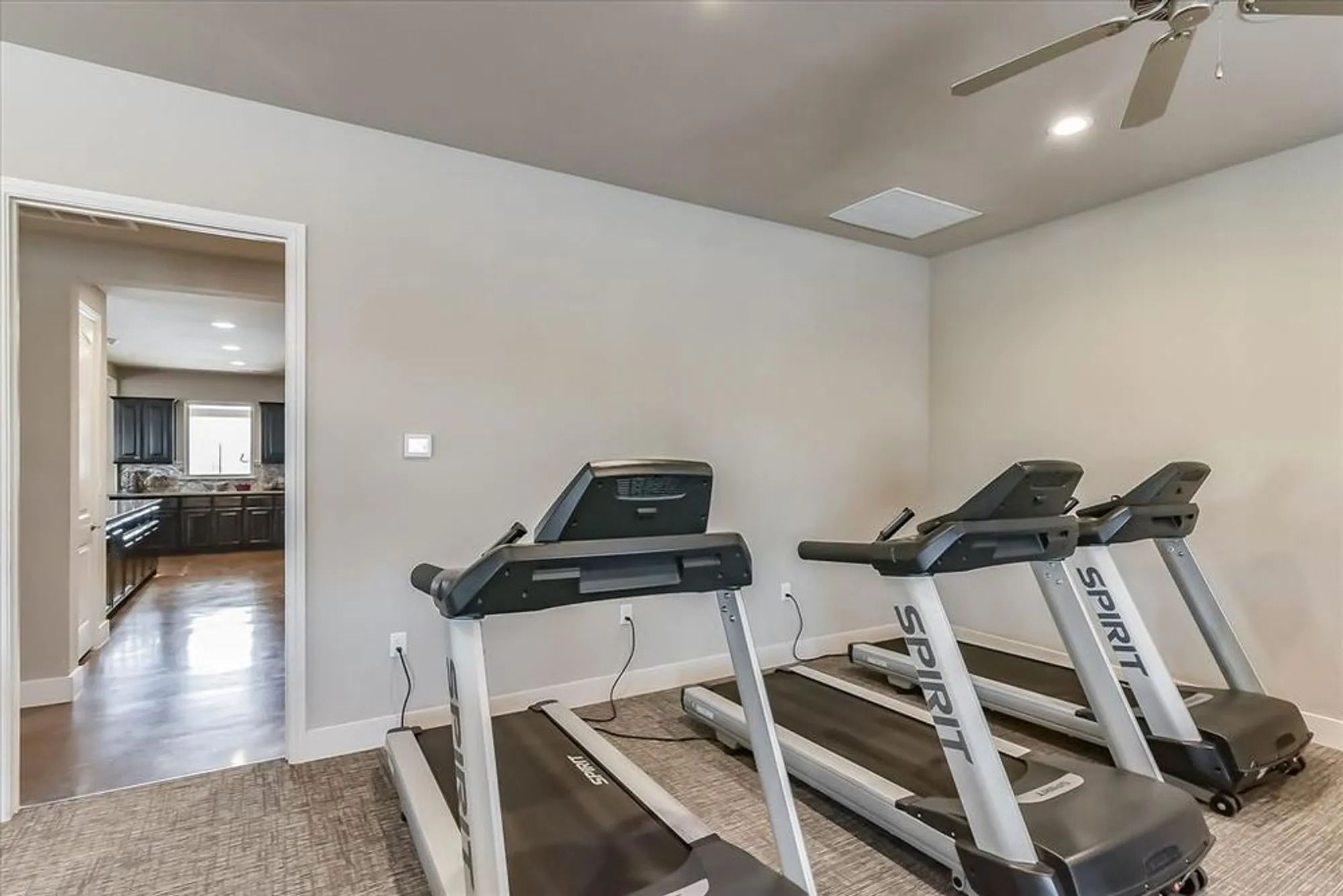 Property Slideshow image 37 of 39 | 2815 vista azul pl 2815, Mansfield, TX, 76063