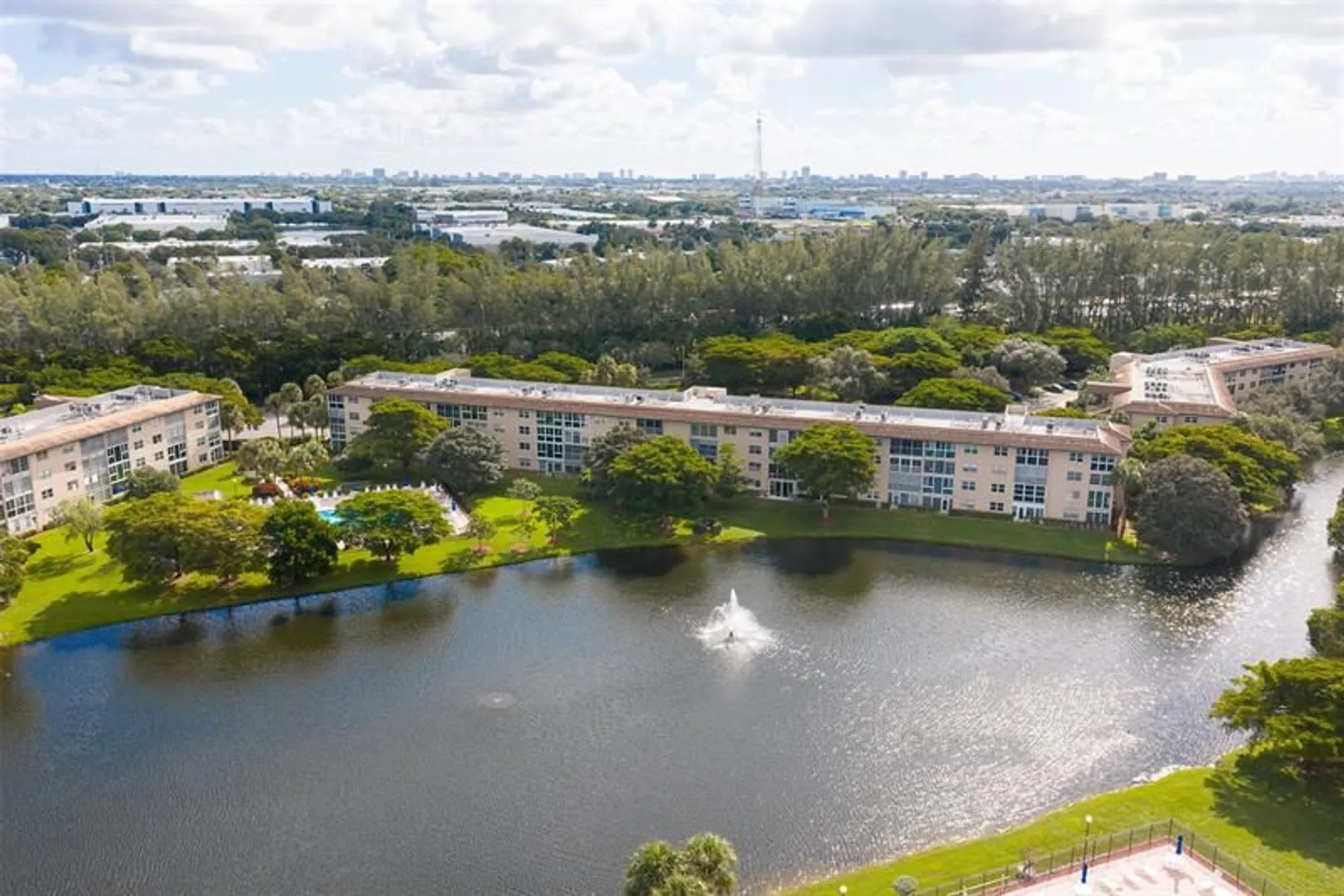 Property Slideshow image 22 of 33 | 1703 andros isle g4, Coconut Creek, FL, 33066