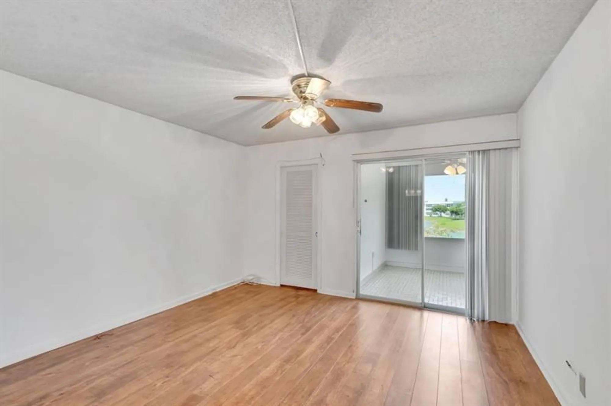 Property Slideshow image 45 of 62 | 267 wellington j # 267, West Palm Beach, FL, 33417