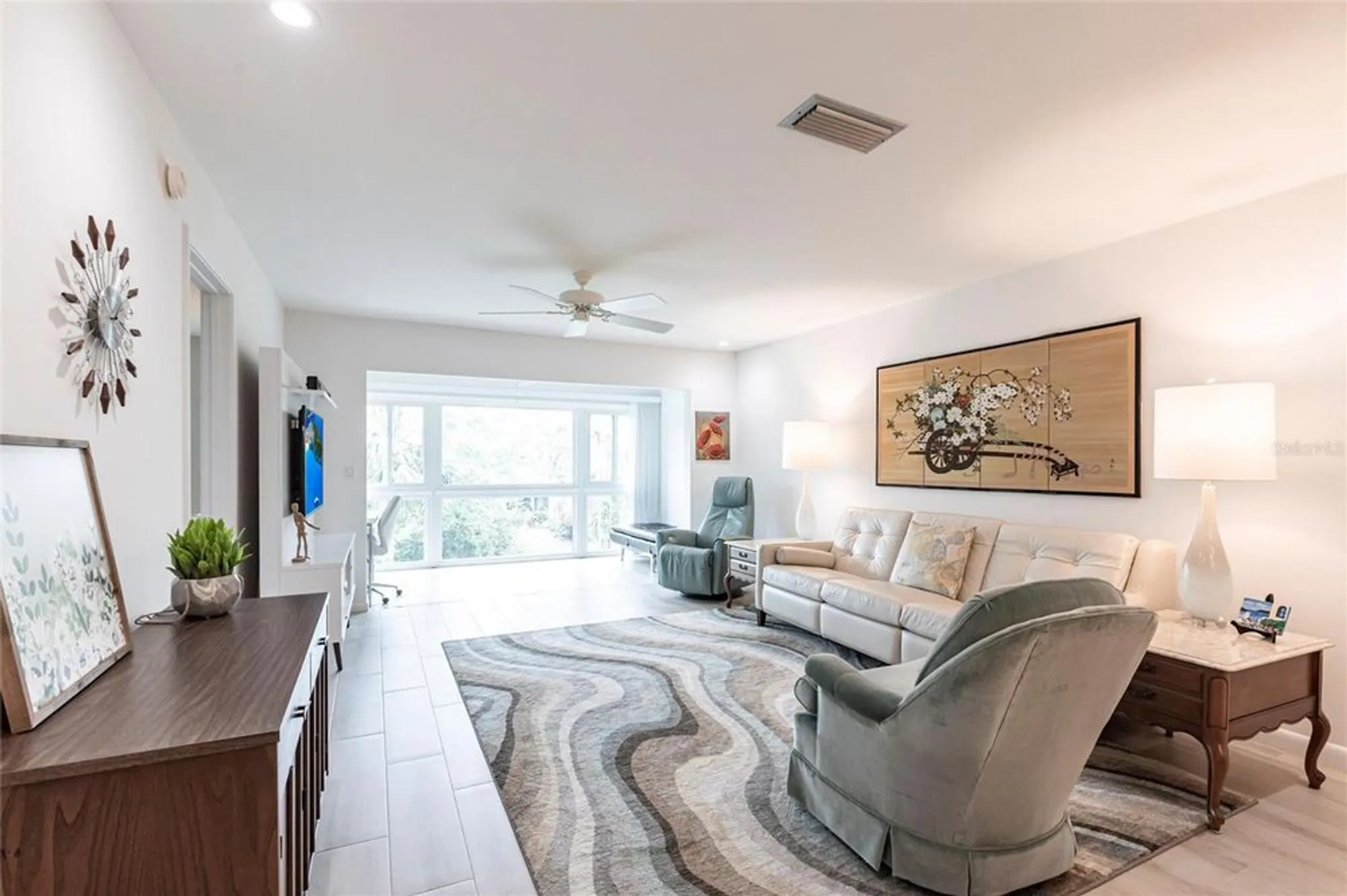 Property Slideshow image 9 of 29 | 7151 wood creek dr 205, Sarasota, FL, 34231