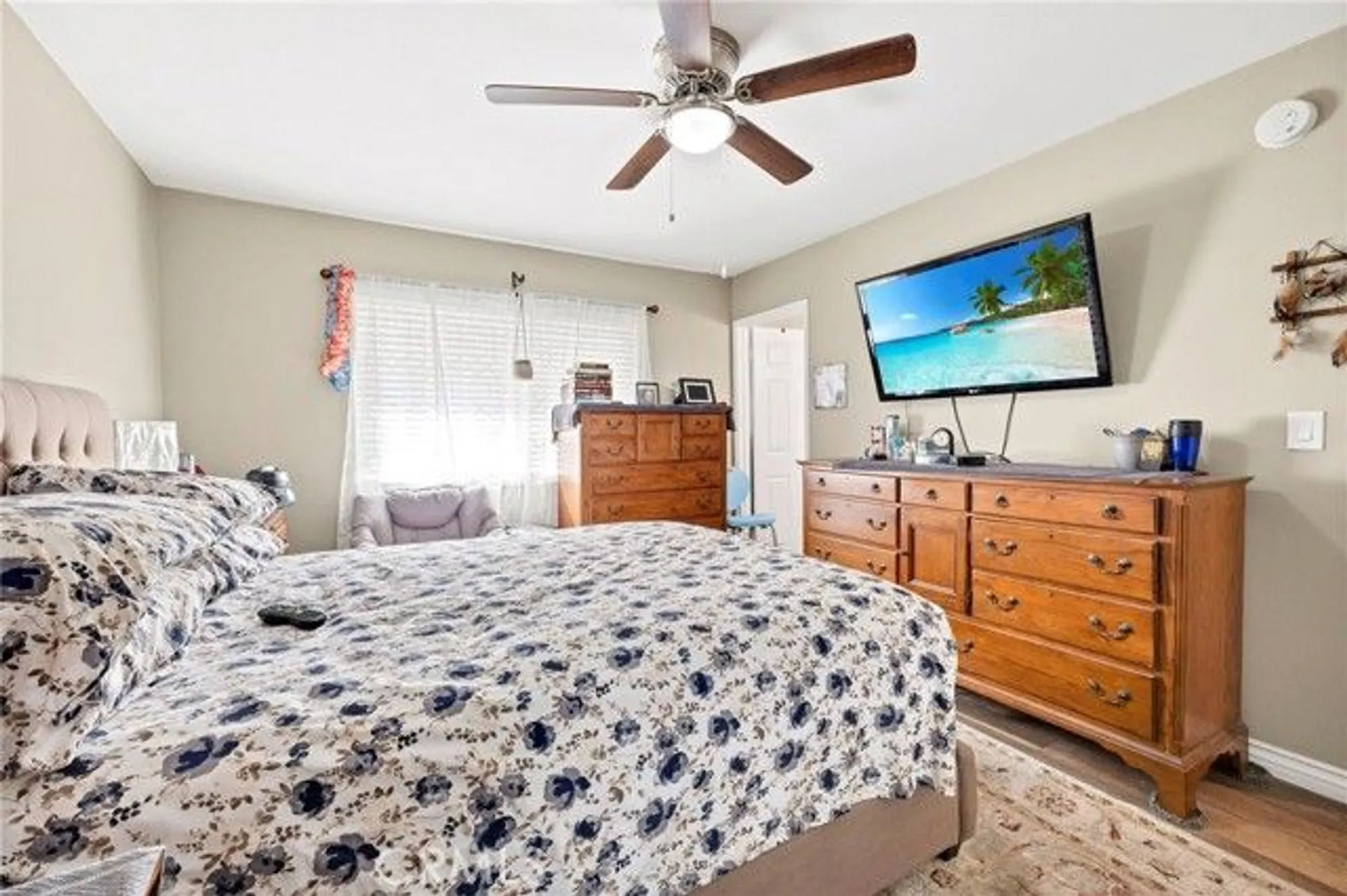 Property Slideshow image 23 of 31 | 26437 sun city blvd, Menifee, CA, 92586