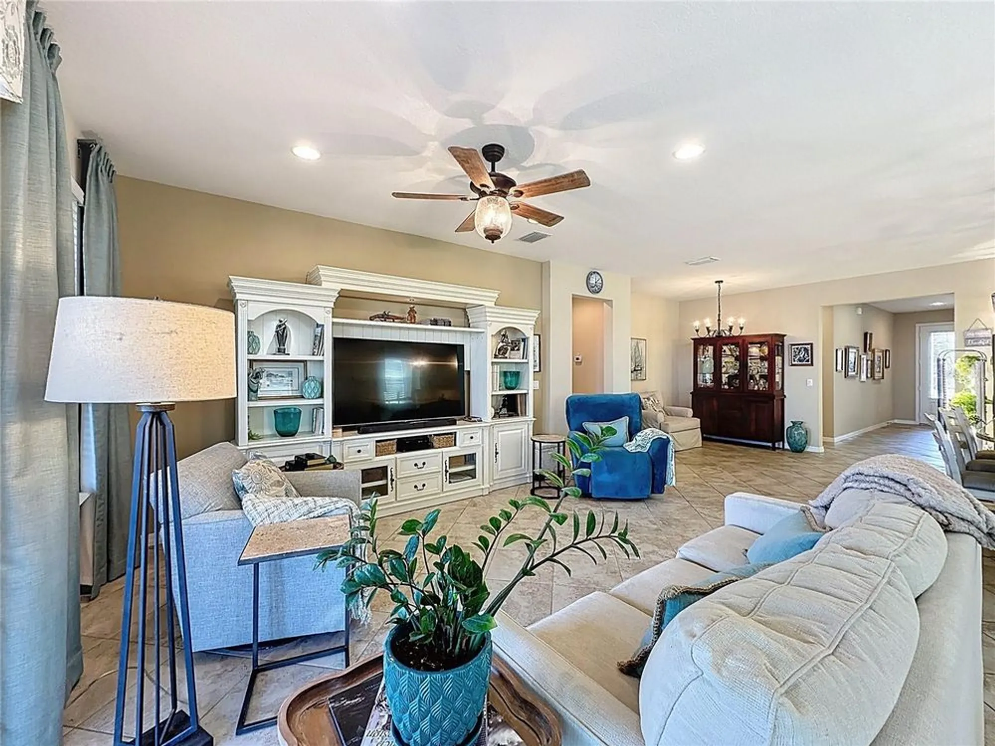 Property Slideshow image 7 of 82 | 615 conservation blvd, Groveland, FL, 34736