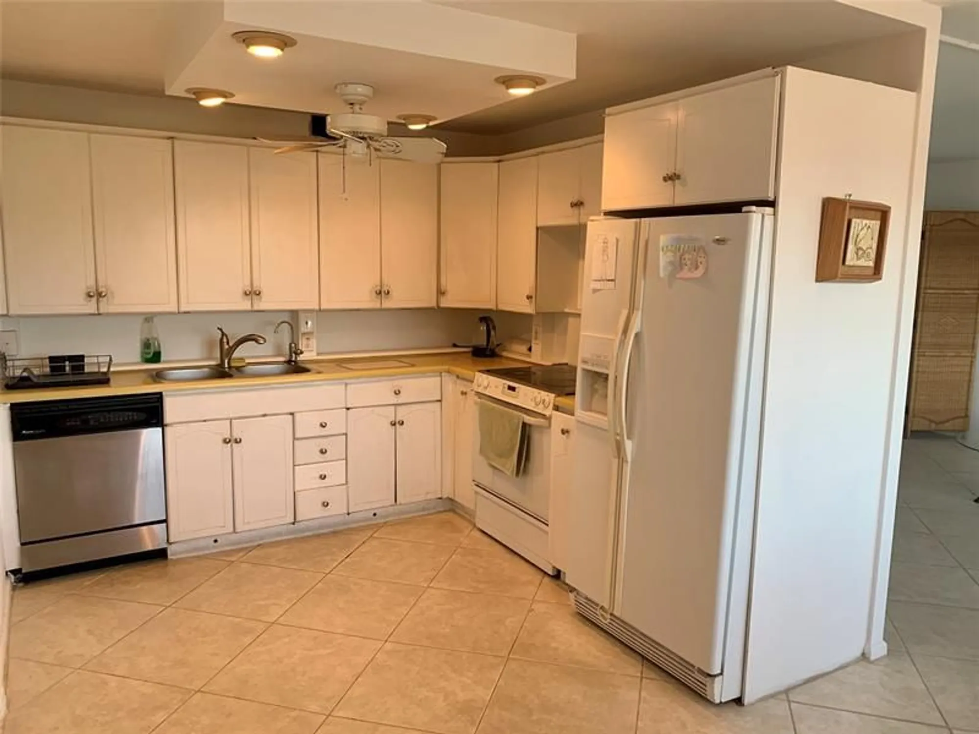 Property Slideshow image 6 of 20 | 3065 oakridge f # 3065, Deerfield Beach, FL, 33442