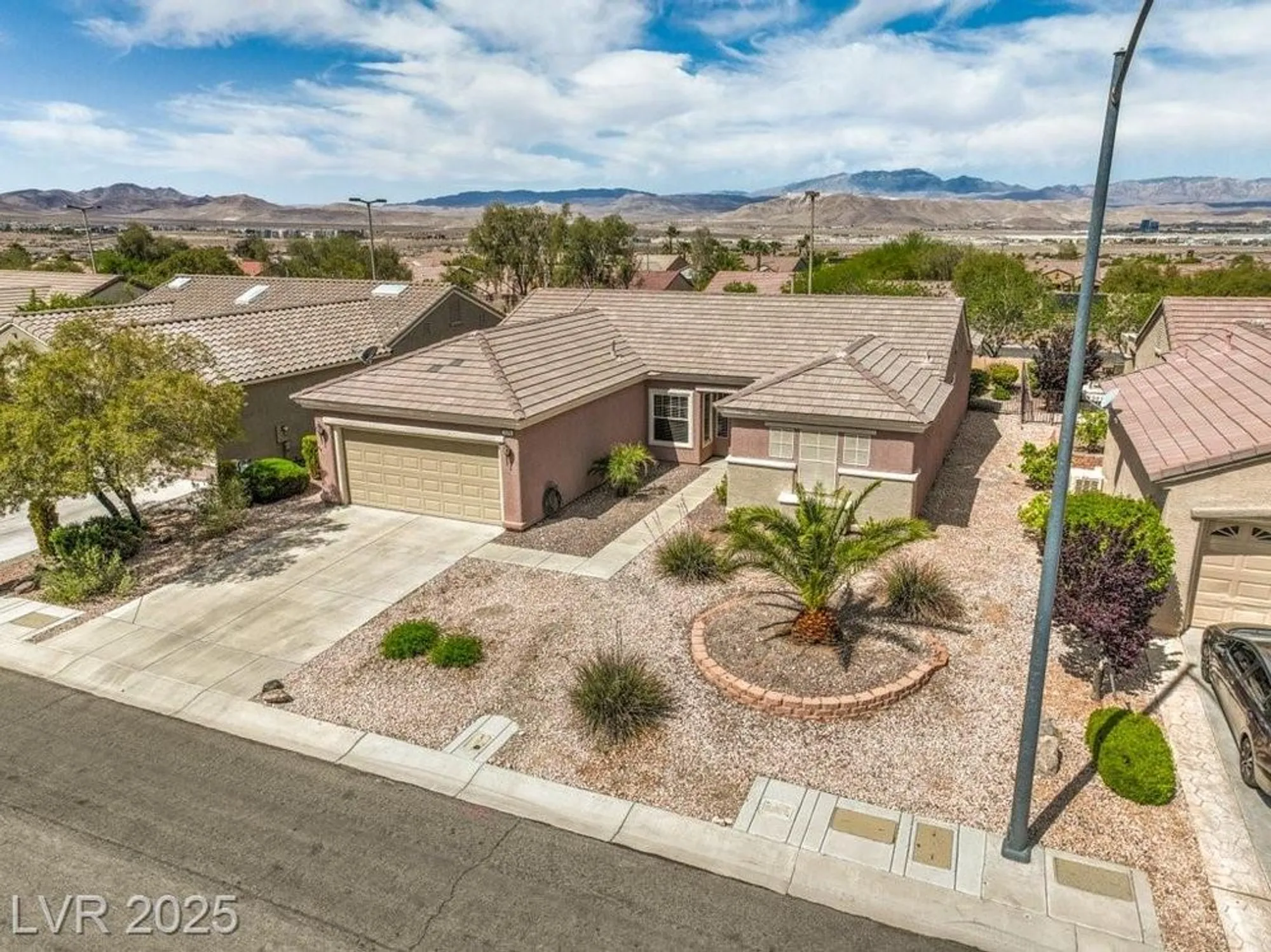 Property Slideshow image 55 of 72 | 2095 colvin run dr, Henderson, NV, 89052