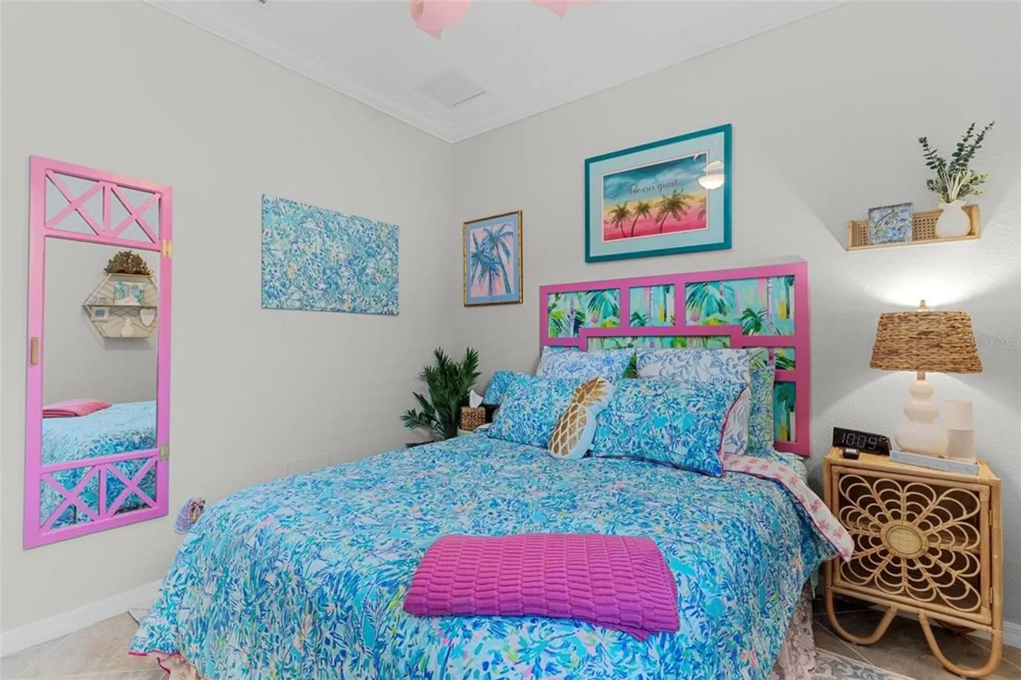 Property Slideshow image 30 of 67 | 10507 medjool dr, Venice, FL, 34293