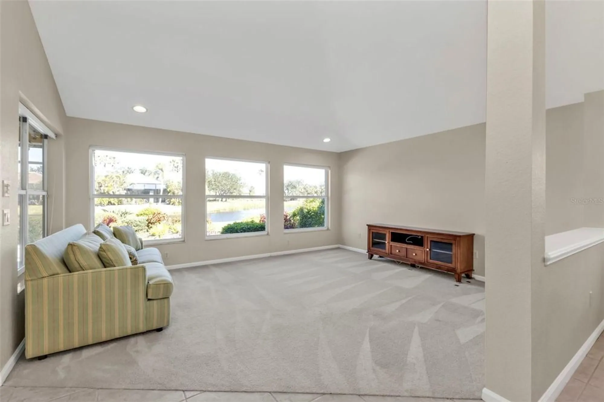 Property Slideshow image 15 of 61 | 3380 bay ridge way, Port Charlotte, FL, 33953