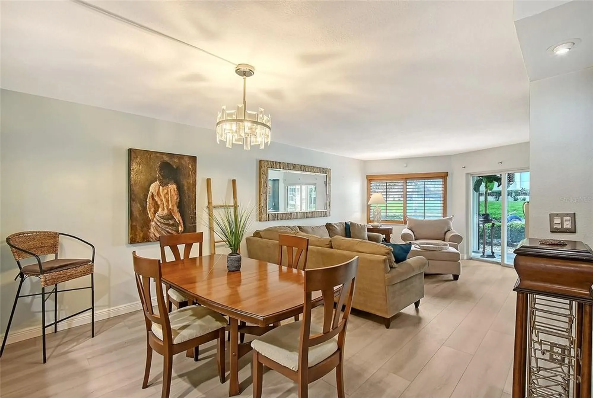 Property Slideshow image 4 of 65 | 1300 n portofino dr apt 103, Sarasota, FL, 34242