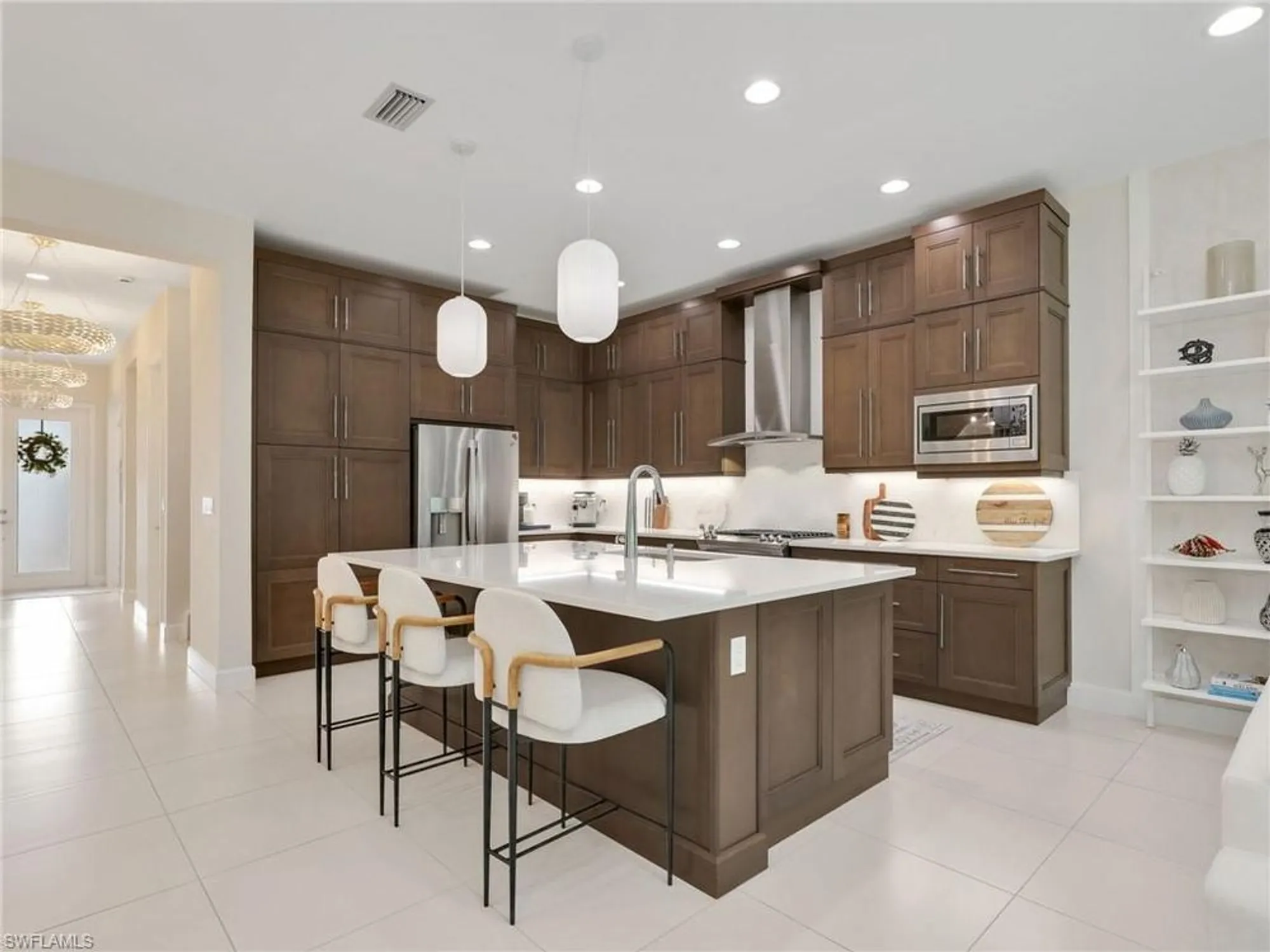 Property Slideshow image 12 of 49 | 11265 daphne ct, Naples, FL, 34120