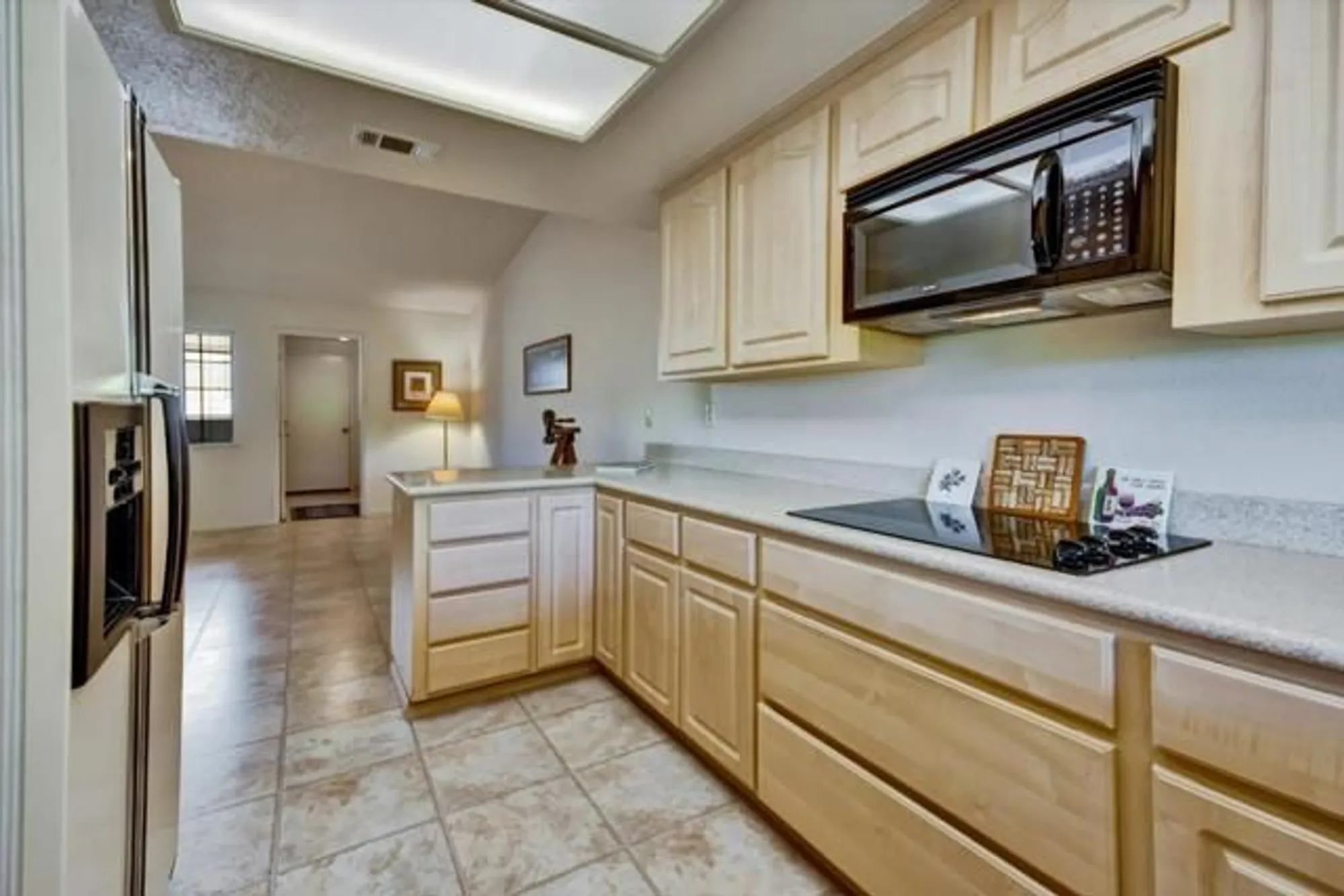 Property Slideshow image 8 of 59 | 7302 via granja, San Jose, CA, 95135