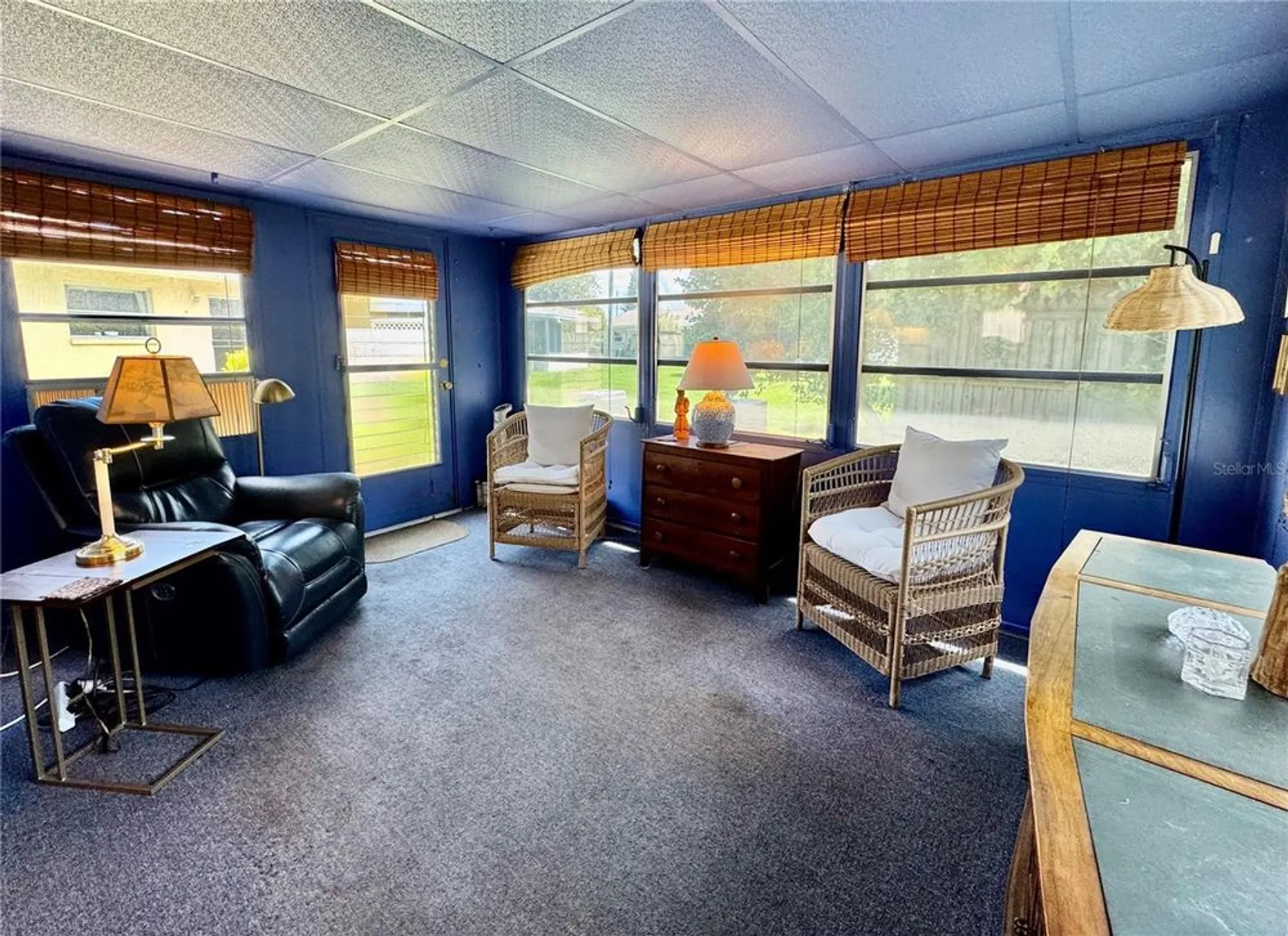 Property Slideshow image 17 of 20 | 857 cambridge ct, Dunedin, FL, 34698