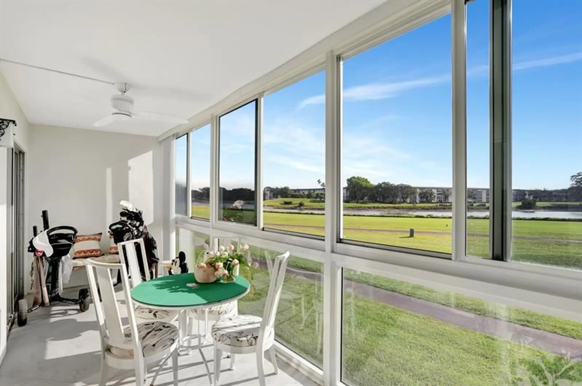 Property Slideshow image 12 of 67 | 2802 victoria way e2, Coconut Creek, FL, 33066