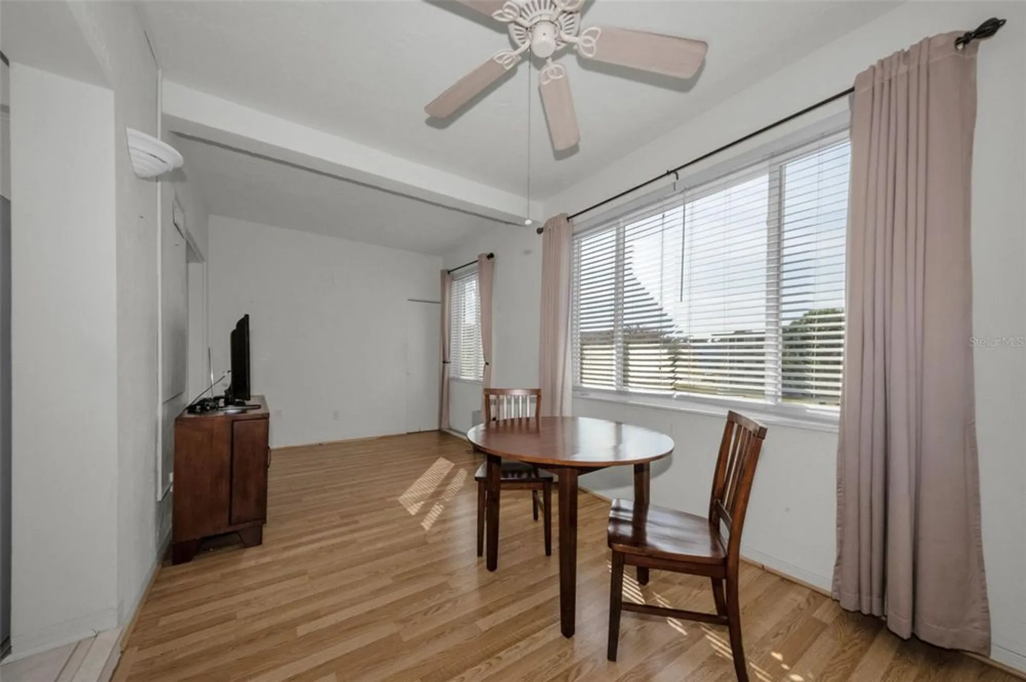 Property Slideshow image 19 of 98 | 2453 brazilia dr 47, Clearwater, FL, 33763