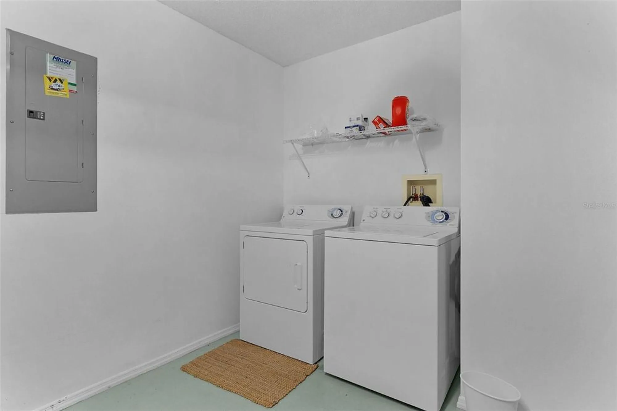 Property Slideshow image 25 of 38 | 297 emmalee pl, The Villages, FL, 32162