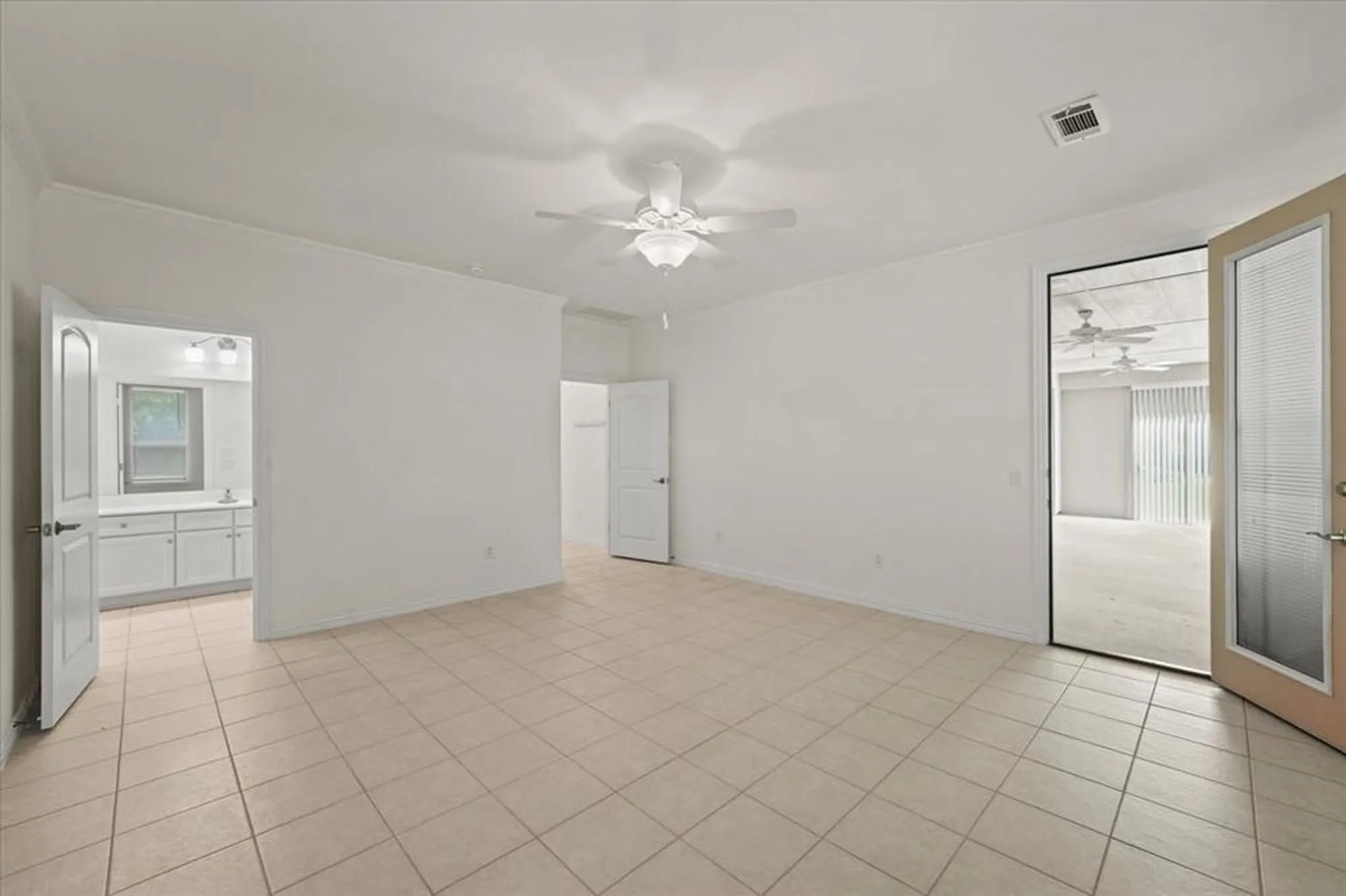 Property Slideshow image 21 of 40 | 8800 freeport dr, Denton, TX, 76207