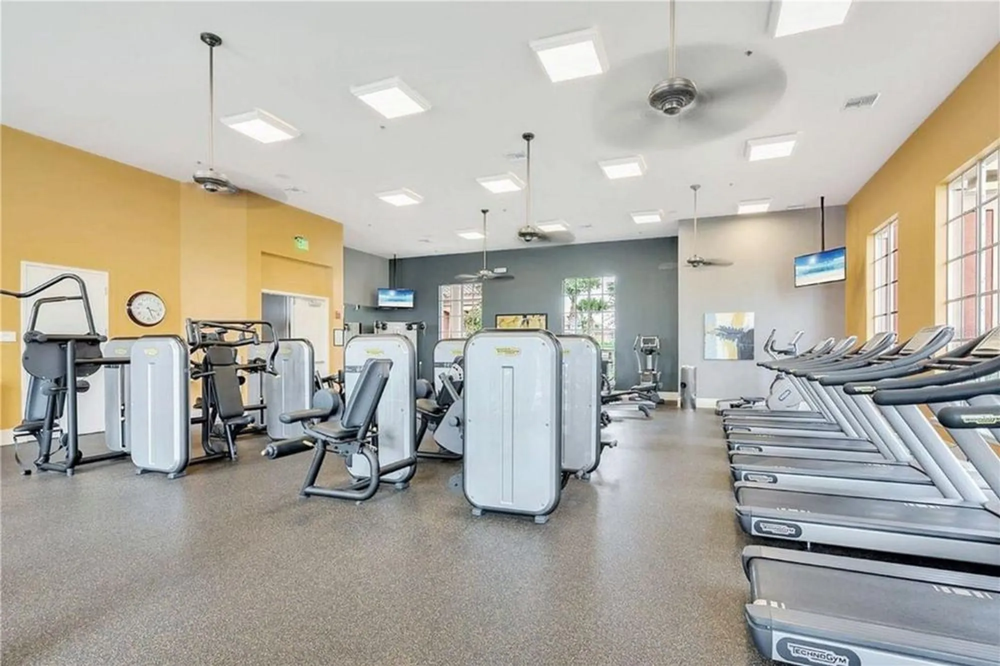 Property Slideshow image 59 of 61 | 125 silver maple rd, Groveland, FL, 34736