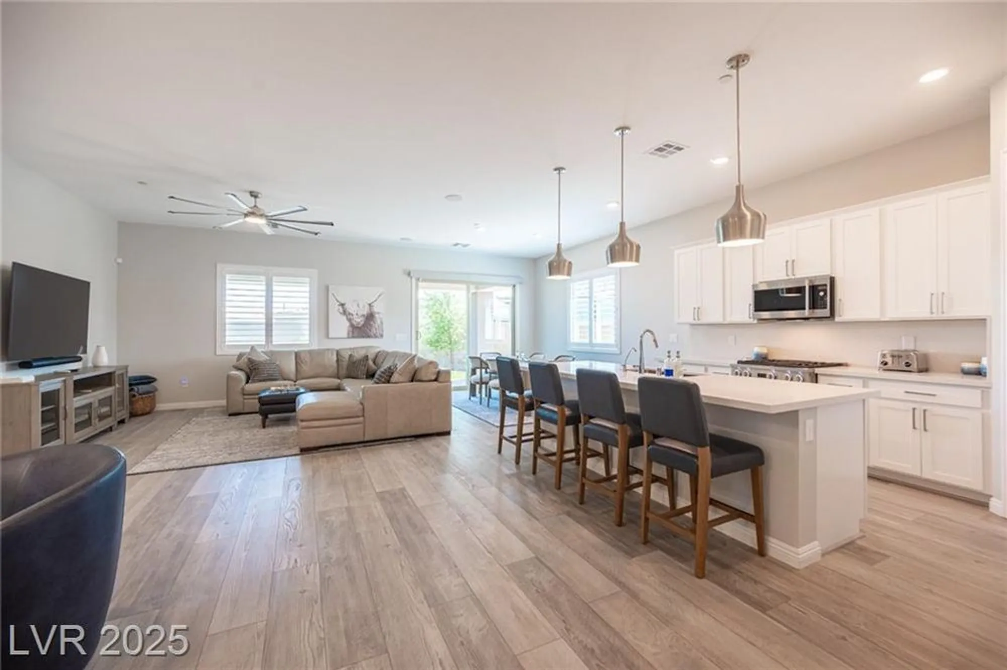 Property Slideshow image 6 of 92 | 936 mayfield manor ln, Las Vegas, NV, 89138