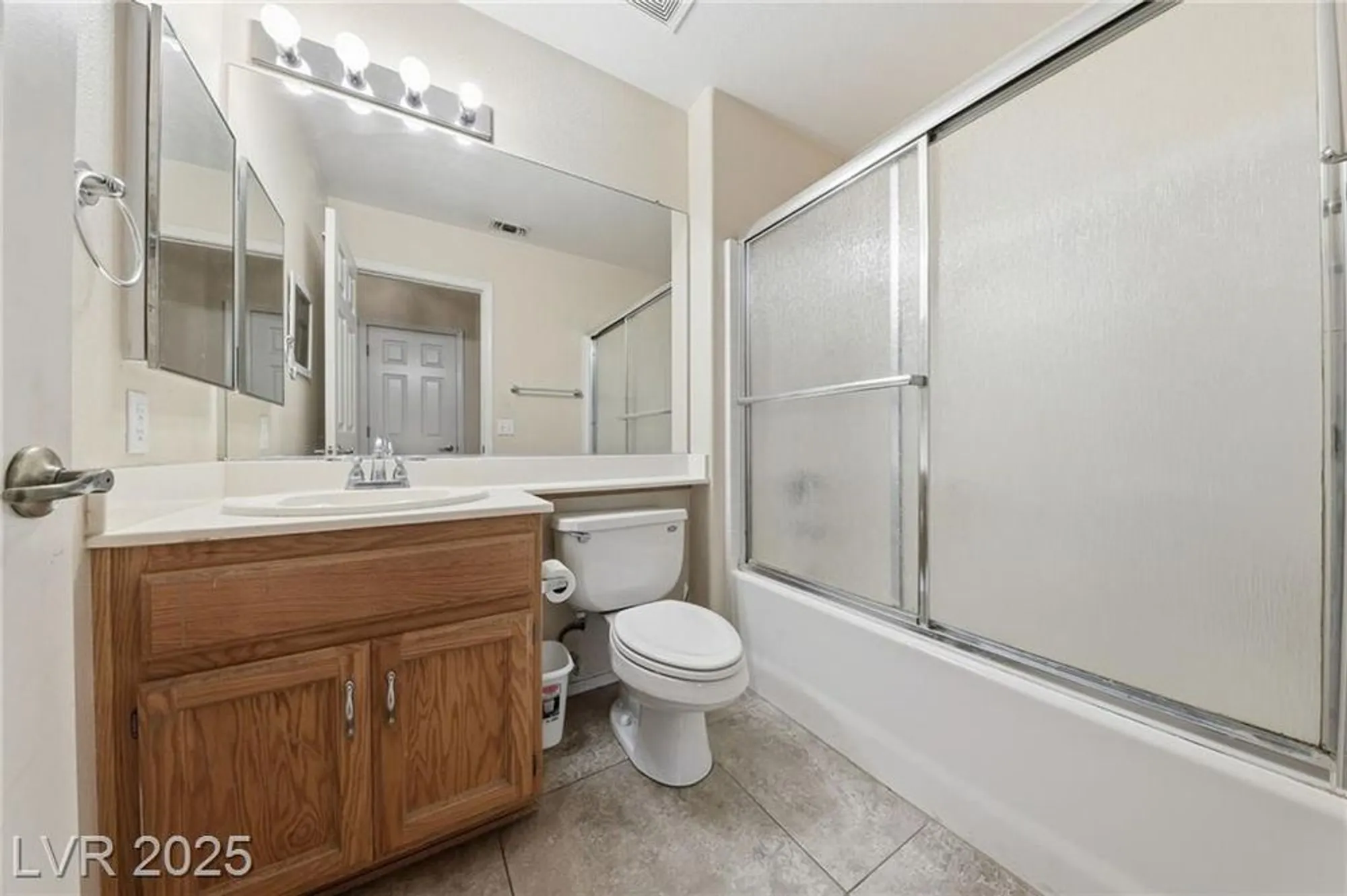 Property Slideshow image 12 of 23 | 489 dalgreen pl, Henderson, NV, 89012