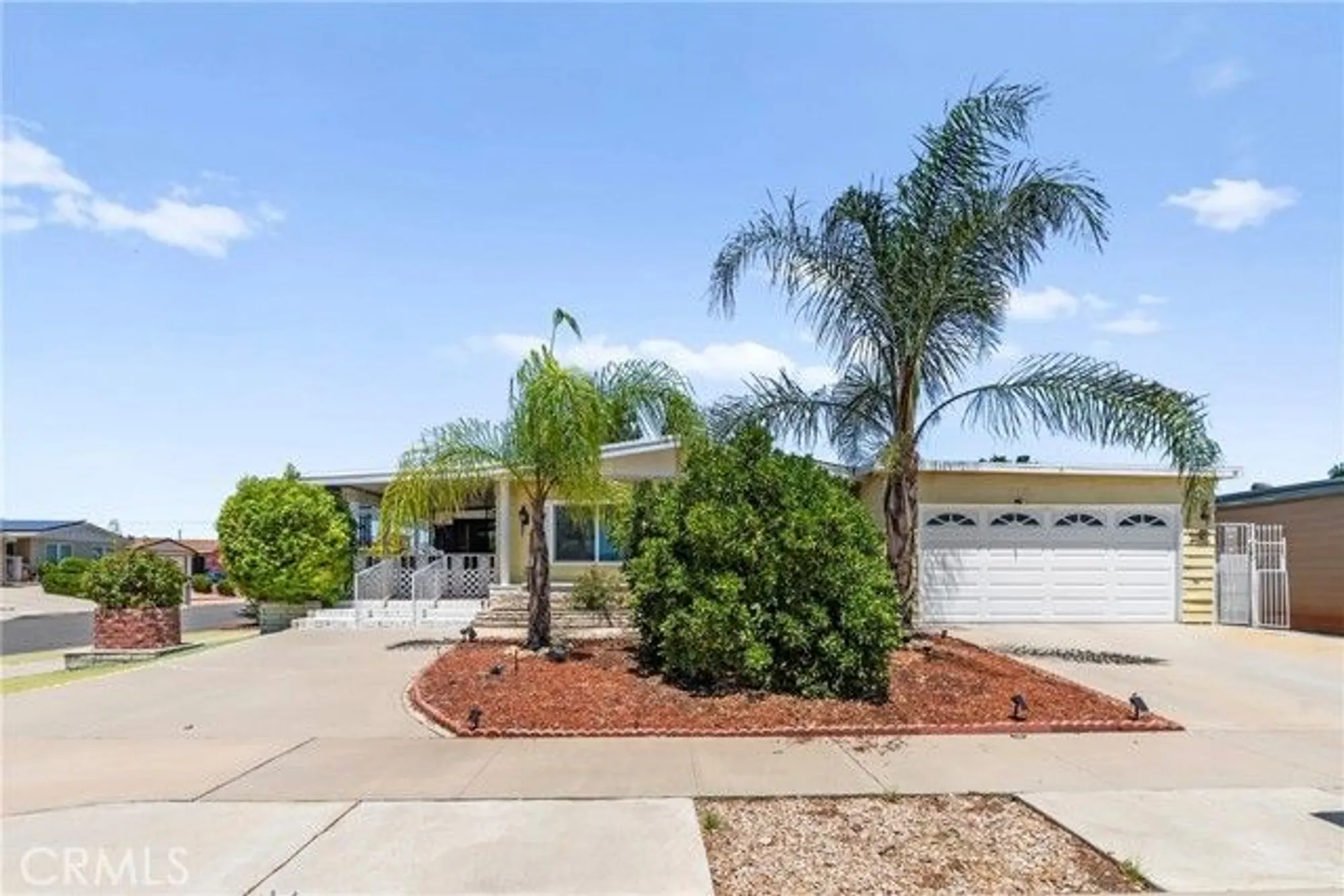 Property Slideshow image 5 of 60 | 2964 silver oak way, Hemet, CA, 92545