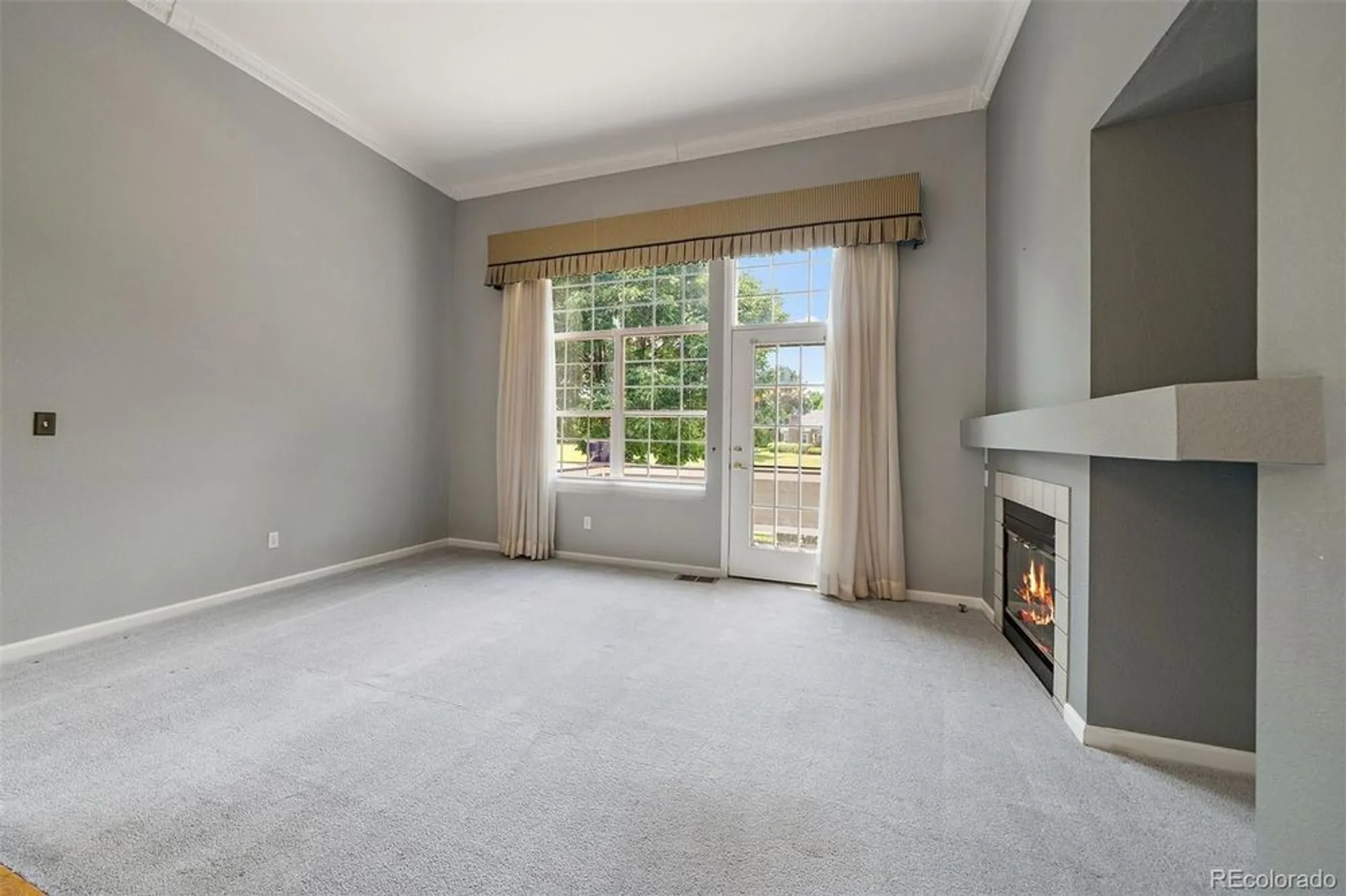 Property Slideshow image 6 of 28 | 2788 w greens dr, Littleton, CO, 80123
