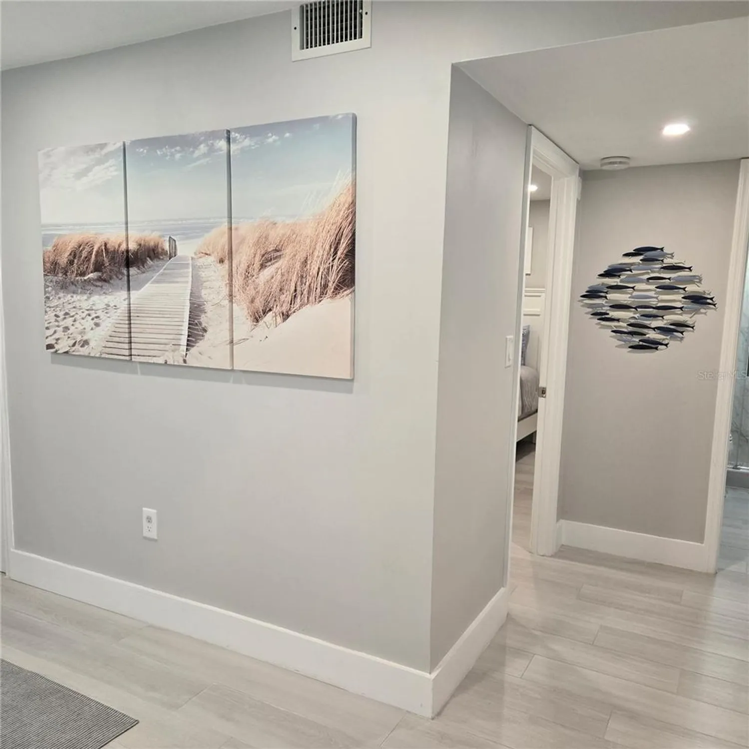 Property Slideshow image 39 of 60 | 1350 n portofino dr apt 108, Sarasota, FL, 34242