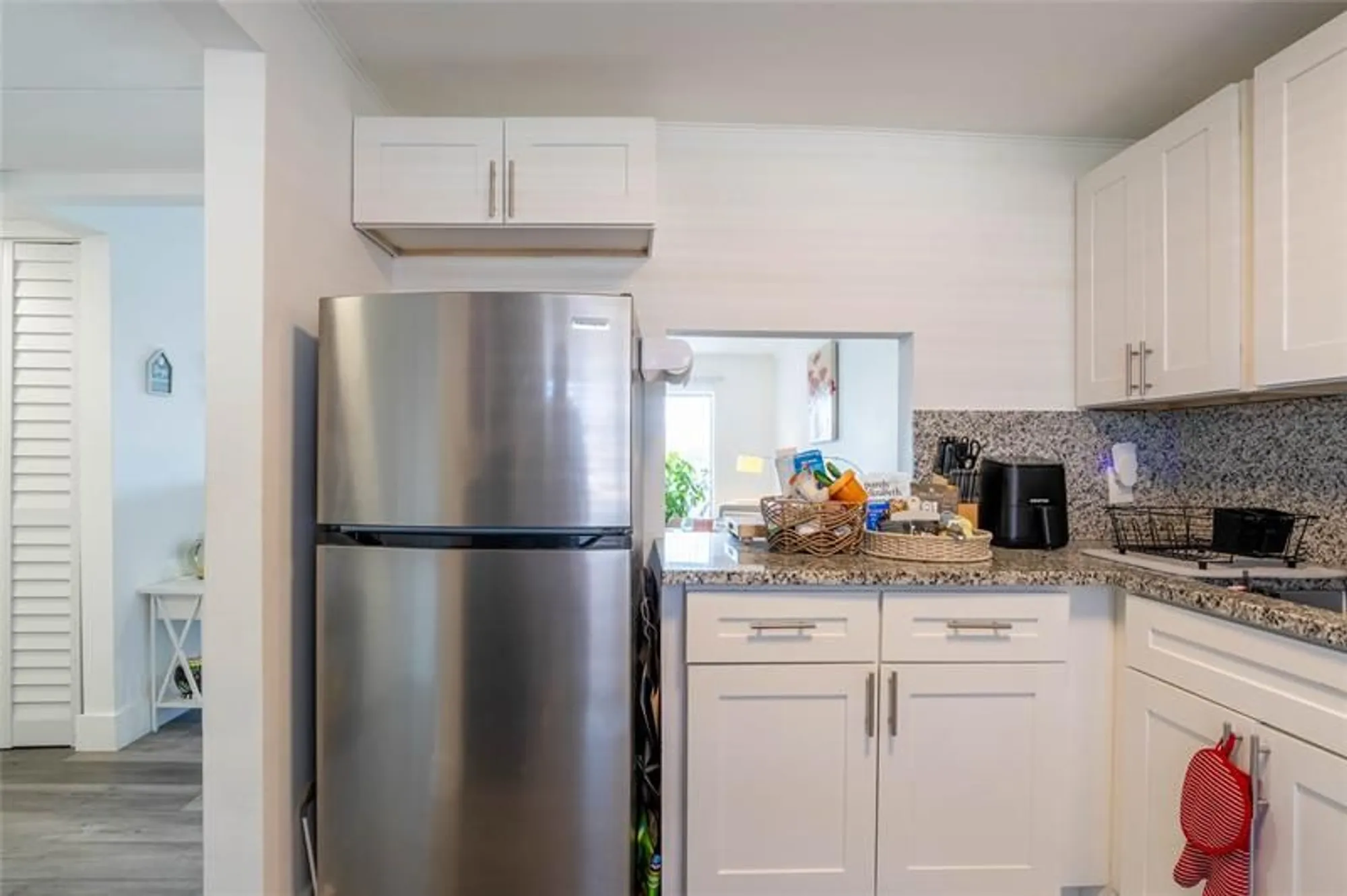 Property Slideshow image 23 of 31 | 1000 country club dr 403, Margate, FL, 33063