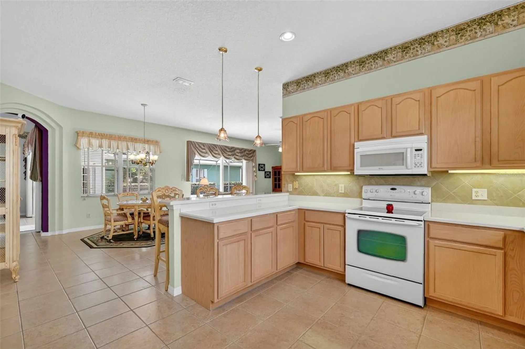 Property Slideshow image 16 of 49 | 5413 barnwell ct, Leesburg, FL, 34748