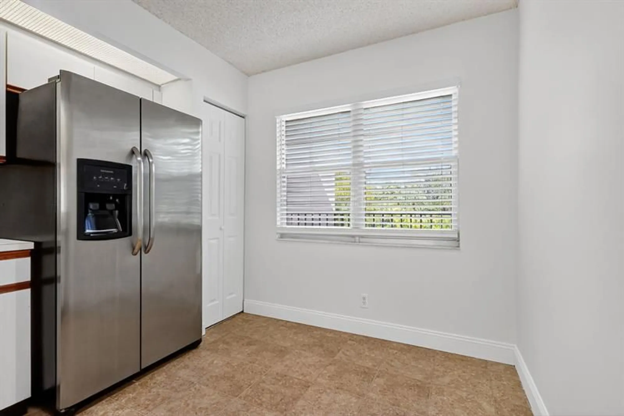 Property Slideshow image 18 of 42 | 12750 sw 4th ct 307j, Pembroke Pines, FL, 33027
