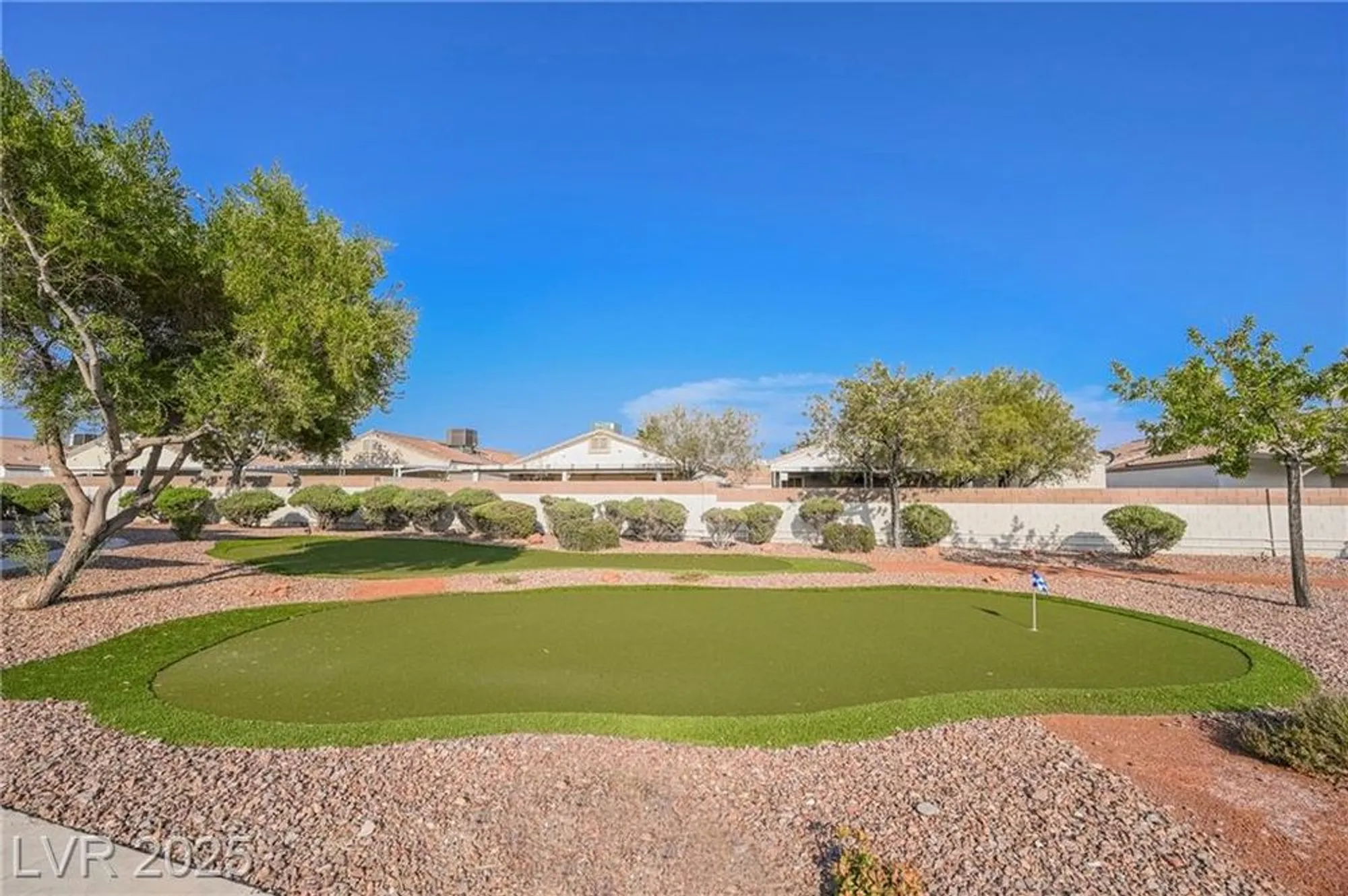 Property Slideshow image 19 of 22 | 4960 mascaro dr, Las Vegas, NV, 89122
