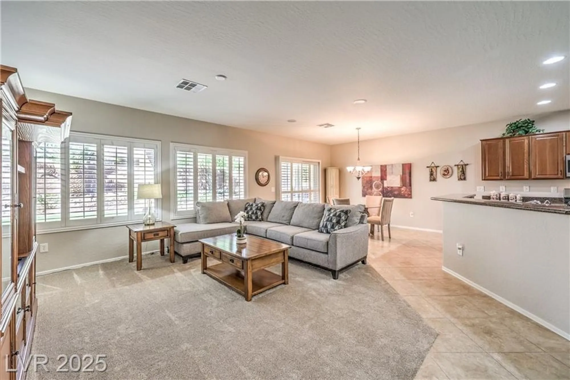 Property Slideshow image 6 of 44 | 7617 fieldfare dr, North Las Vegas, NV, 89084