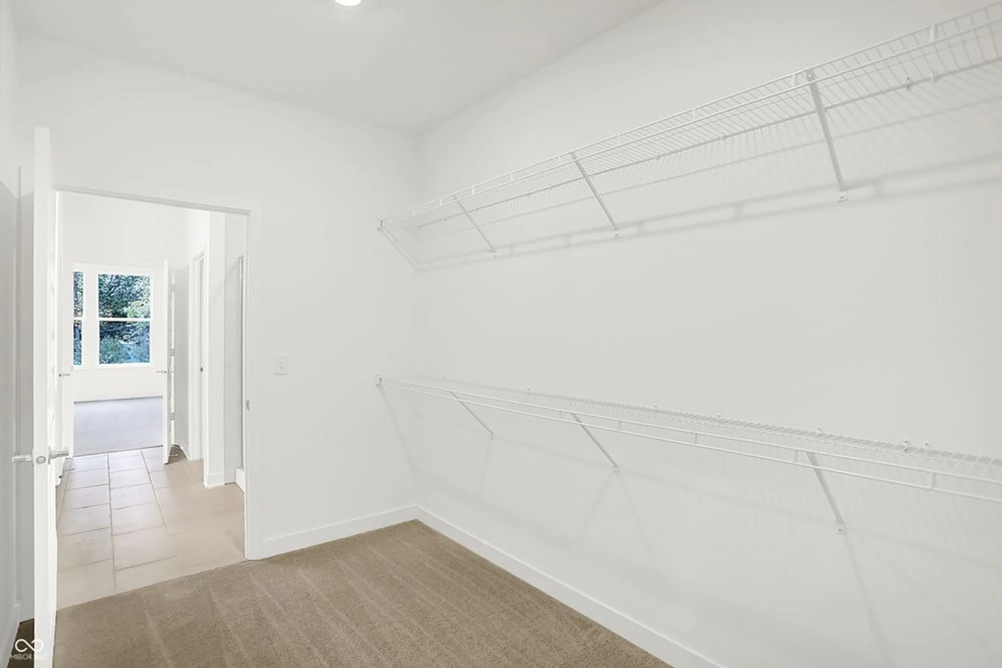 Property Slideshow image 25 of 37 | 5351 nettleton way, Avon, IN, 46123