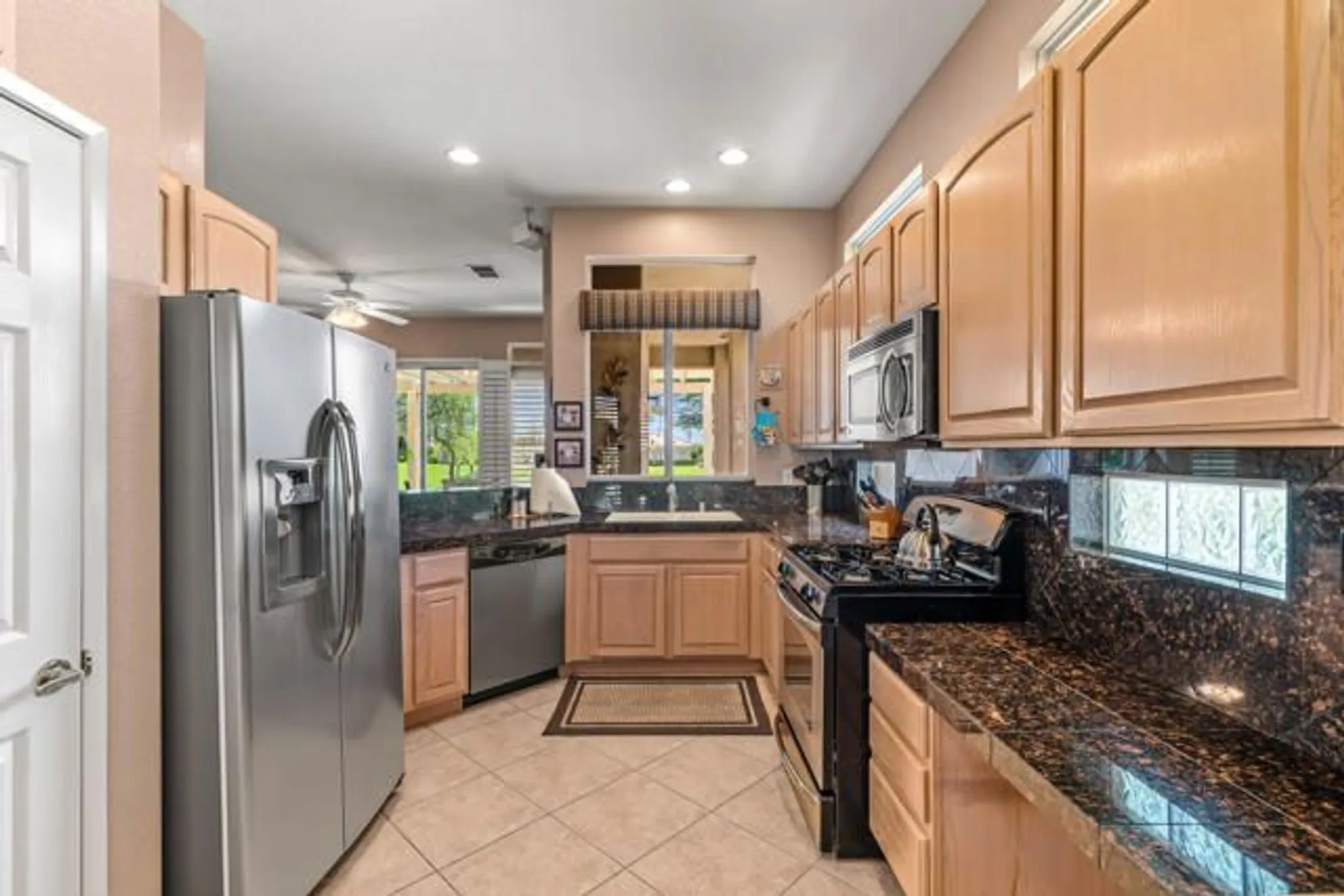 Property Slideshow image 16 of 55 | 44648 s heritage palms dr, Indio, CA, 92201