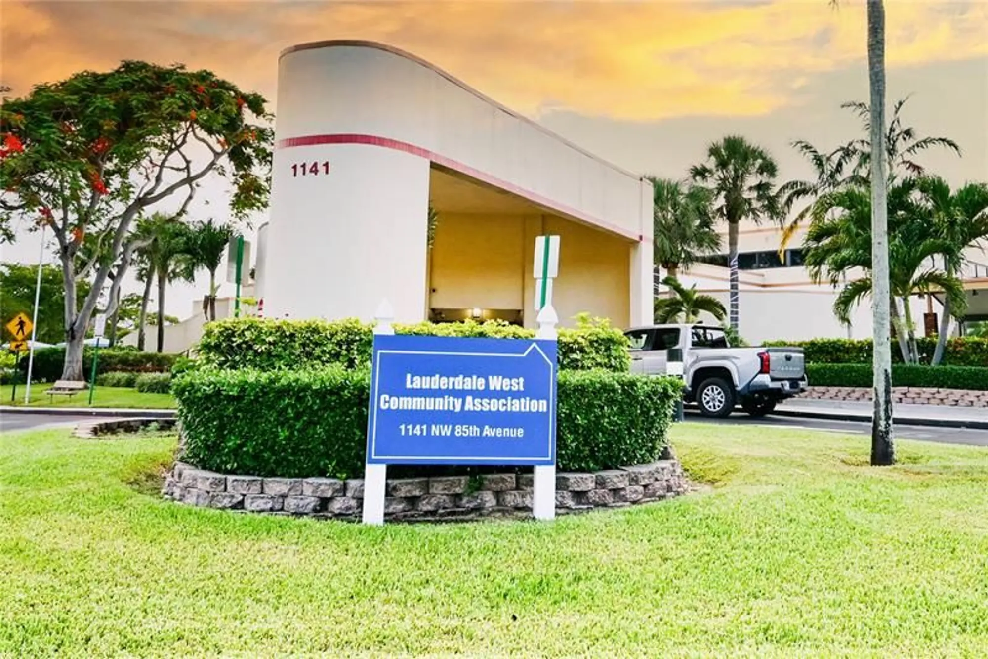 Property Slideshow image 56 of 73 | 1084 nw 83rd ave # 1084, Plantation, FL, 33322