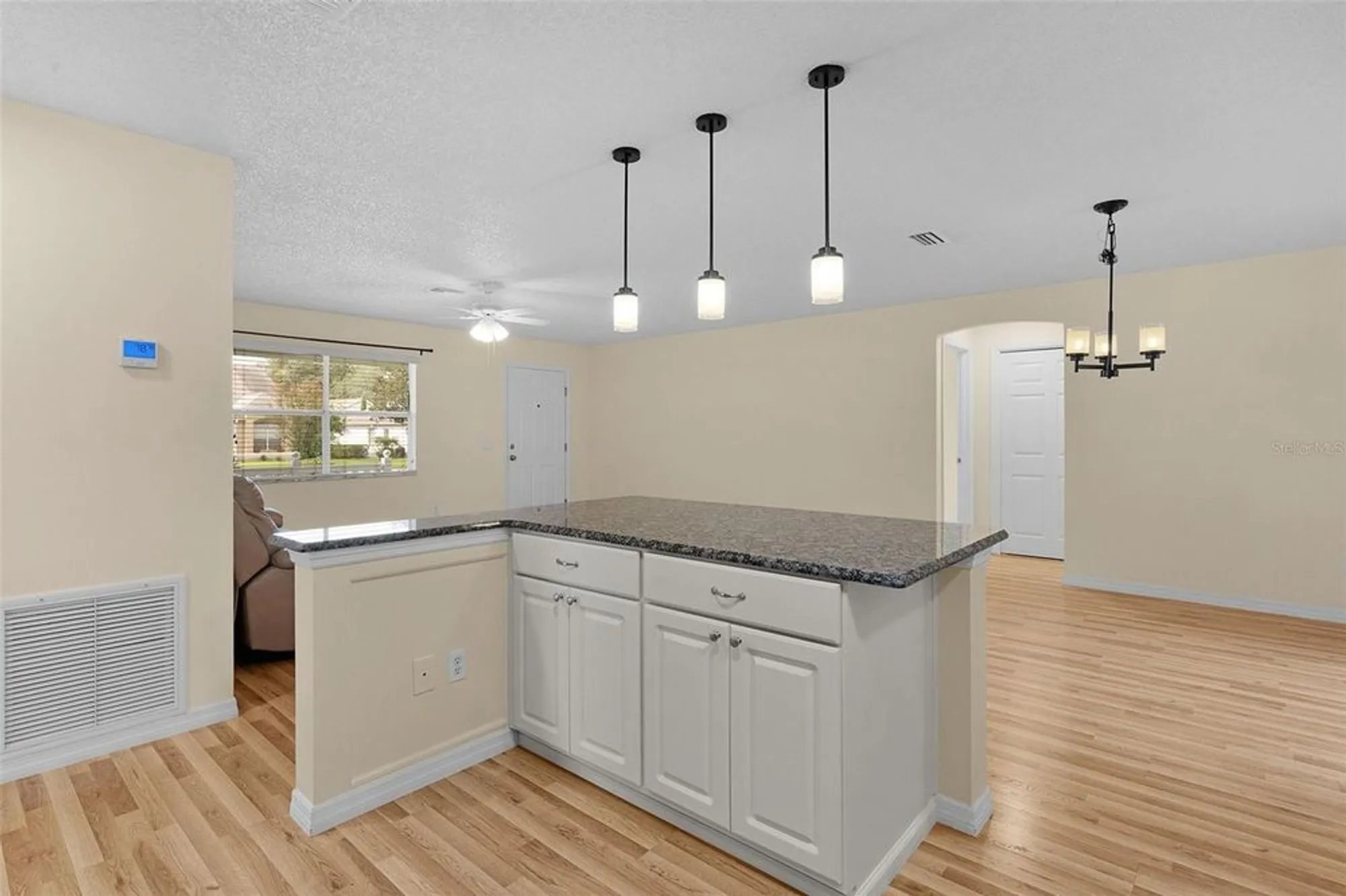 Property Slideshow image 12 of 55 | 1003 del mar dr, Lady Lake, FL, 32159