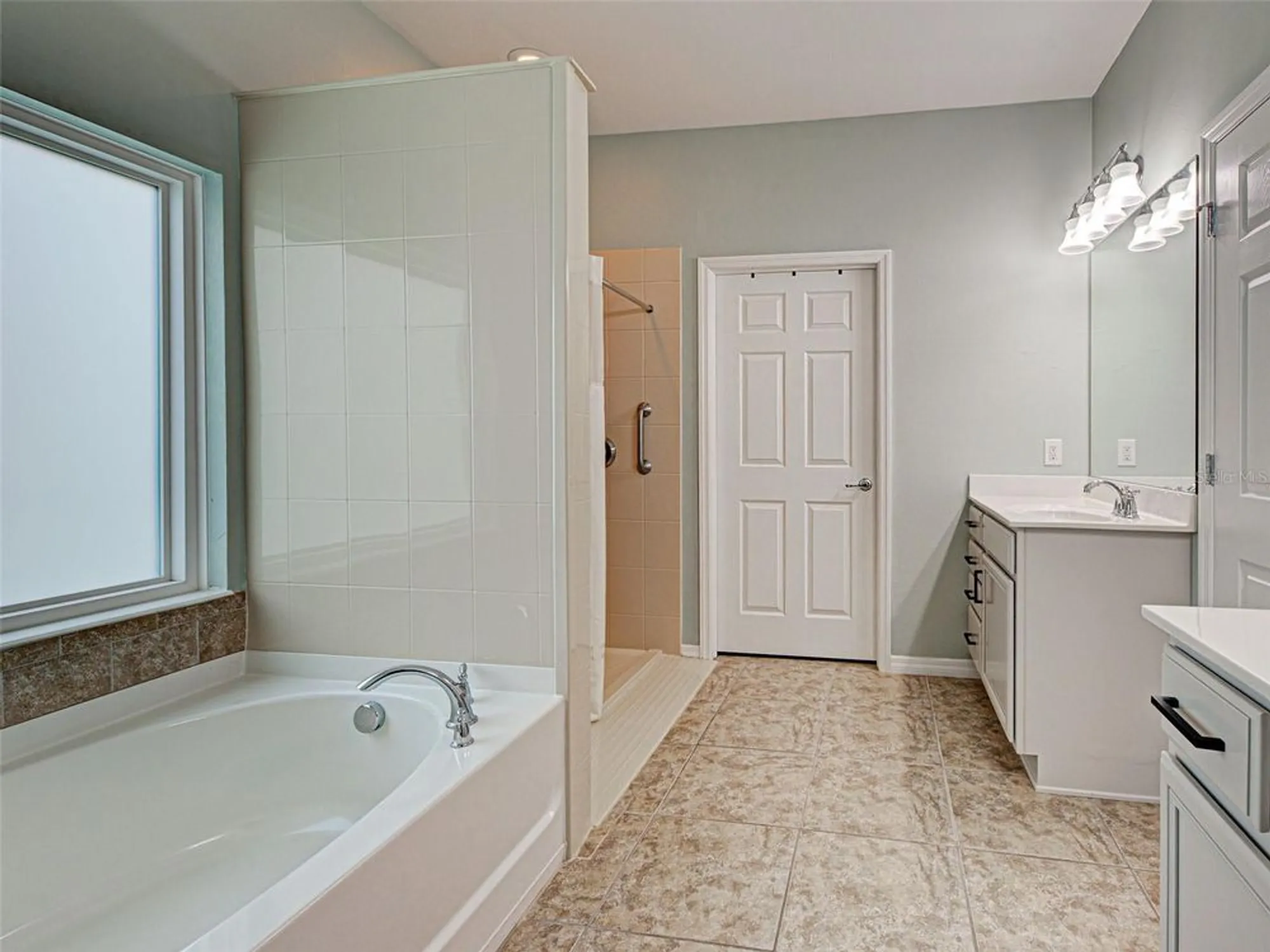 Property Slideshow image 21 of 86 | 19485 rizzuto st, Venice, FL, 34293