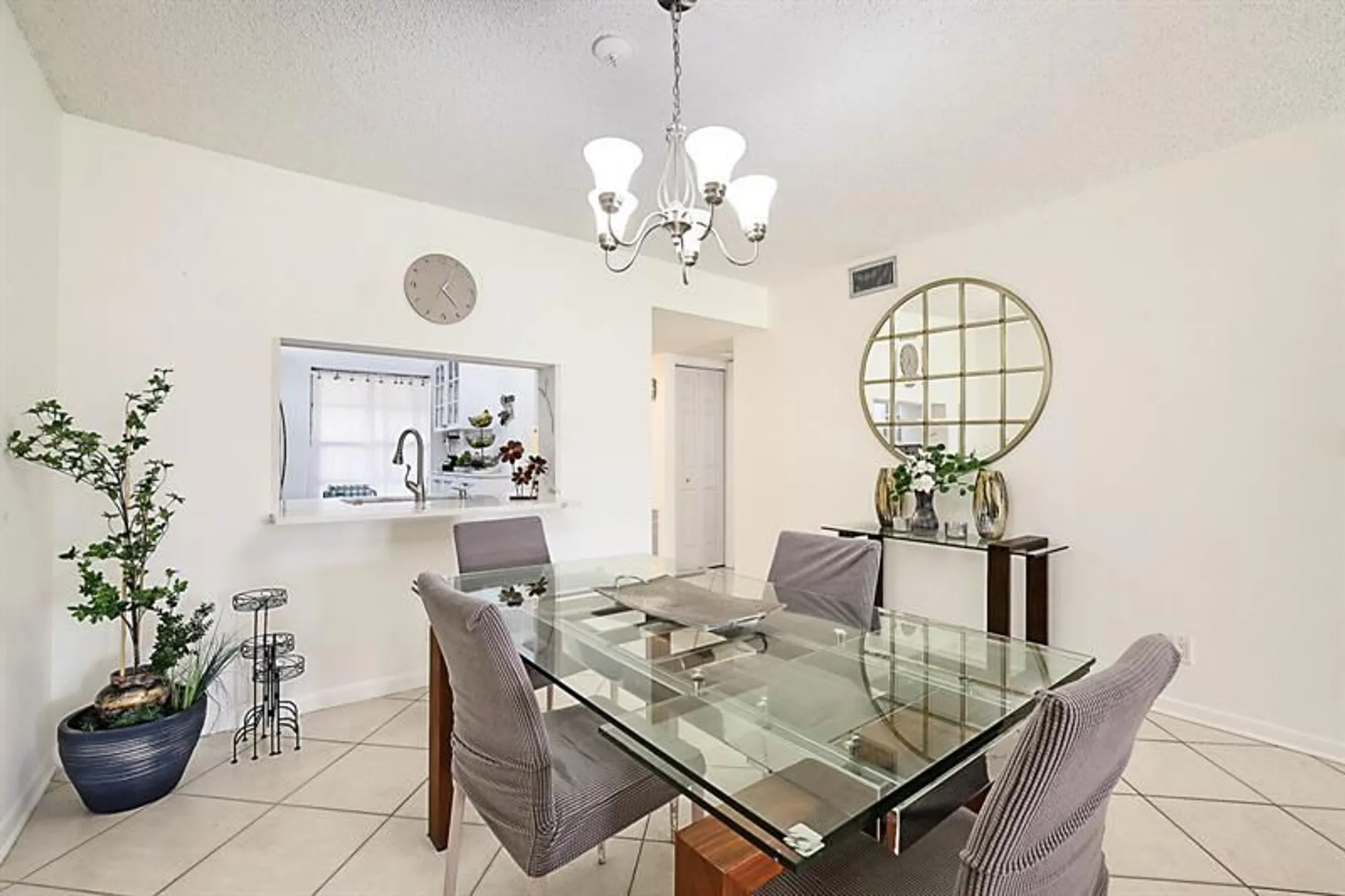 Property Slideshow image 16 of 33 | 3485 environ blvd c106, Lauderhill, FL, 33319