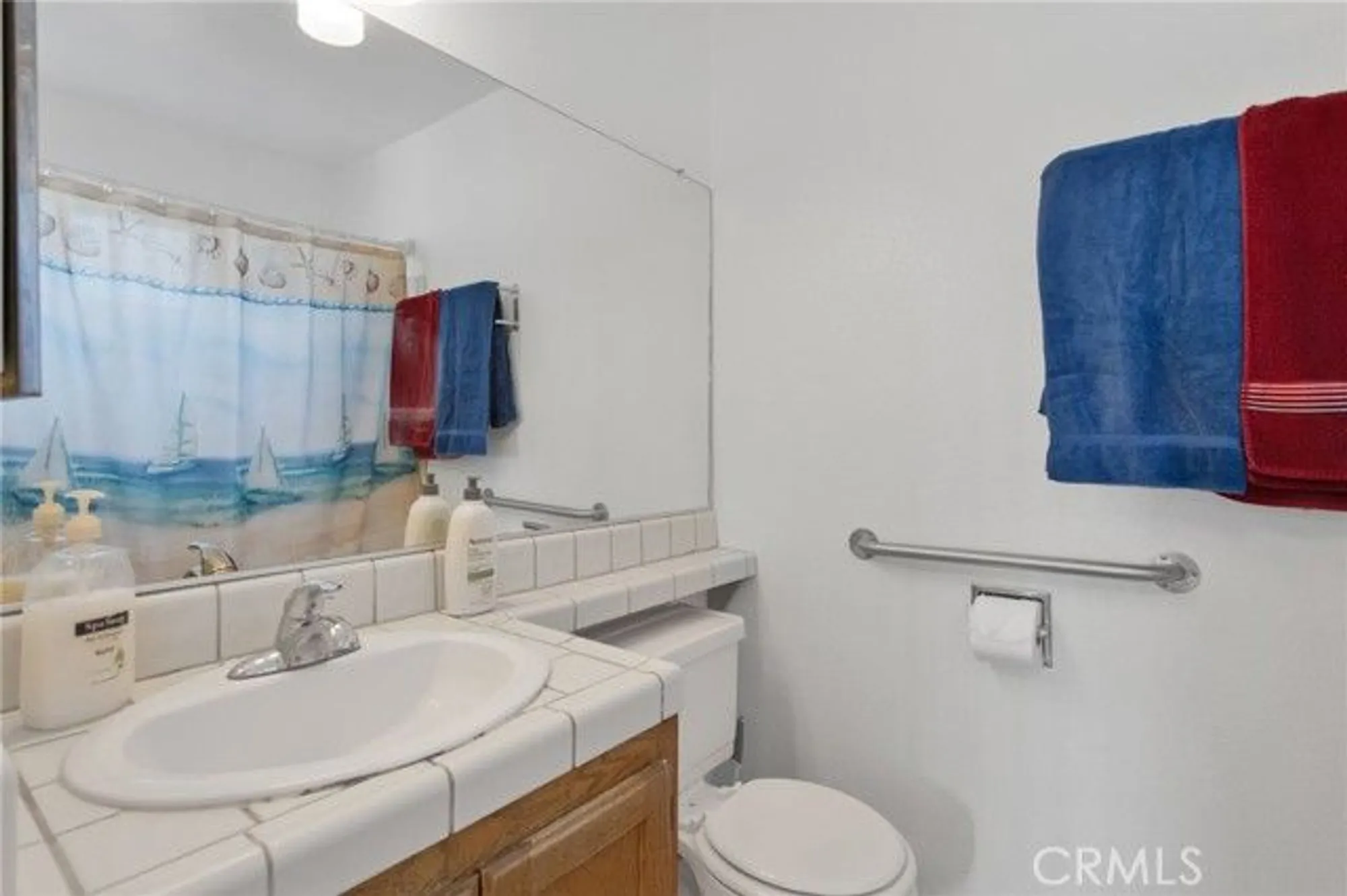 Property Slideshow image 25 of 36 | 19175 elm dr, Apple Valley, CA, 92308