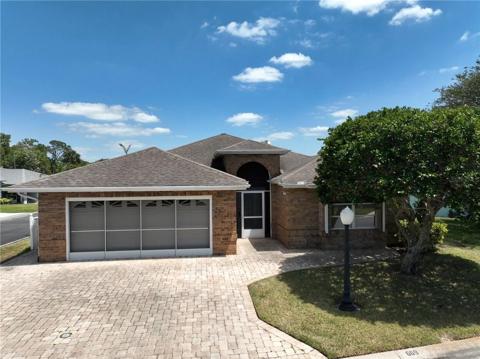 Property Slideshow image 1 of 70 | 669 waterford dr, Haines City, FL, 33844