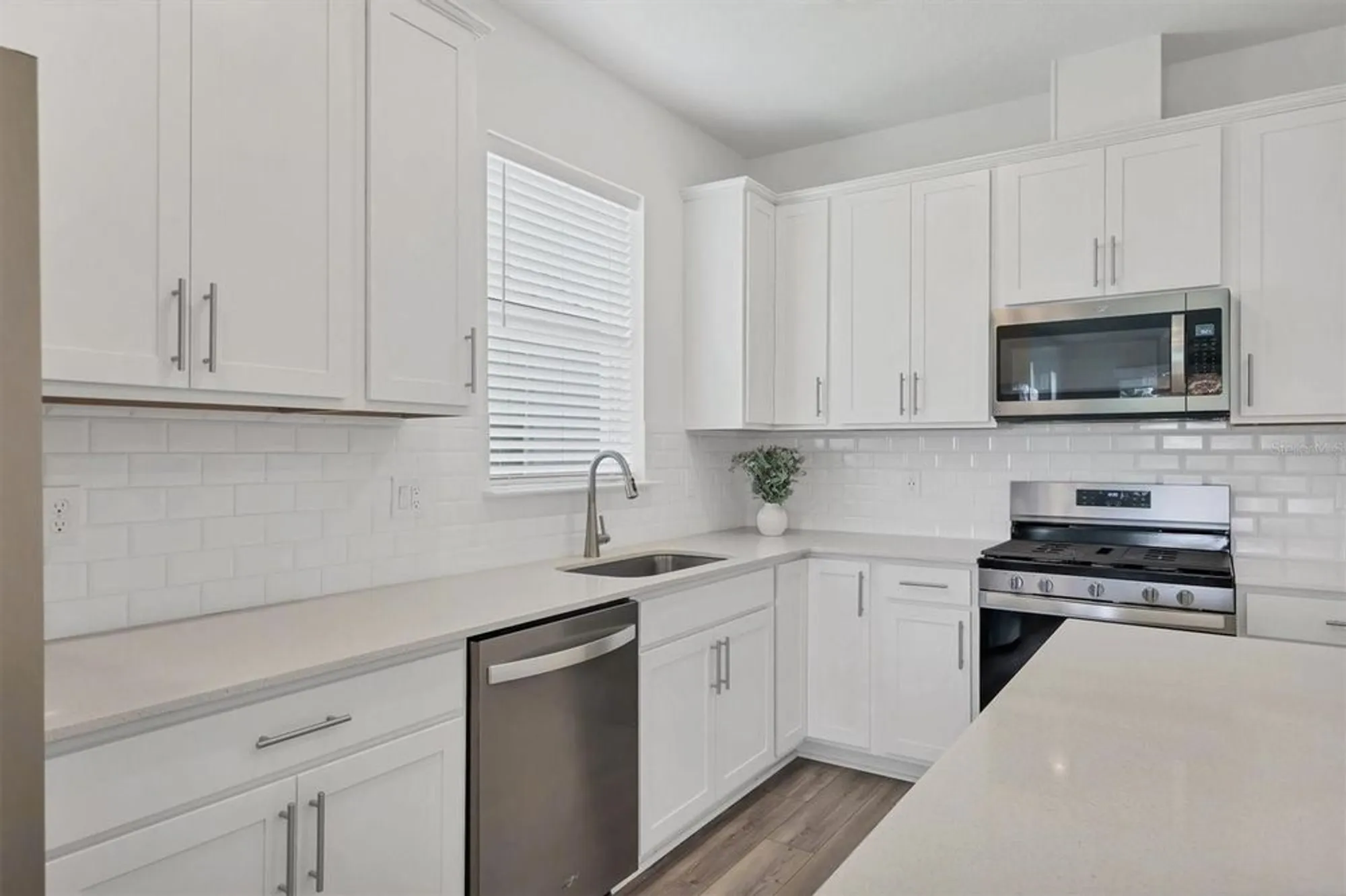 Property Slideshow image 10 of 48 | 10434 spring tide way, Parrish, FL, 34219