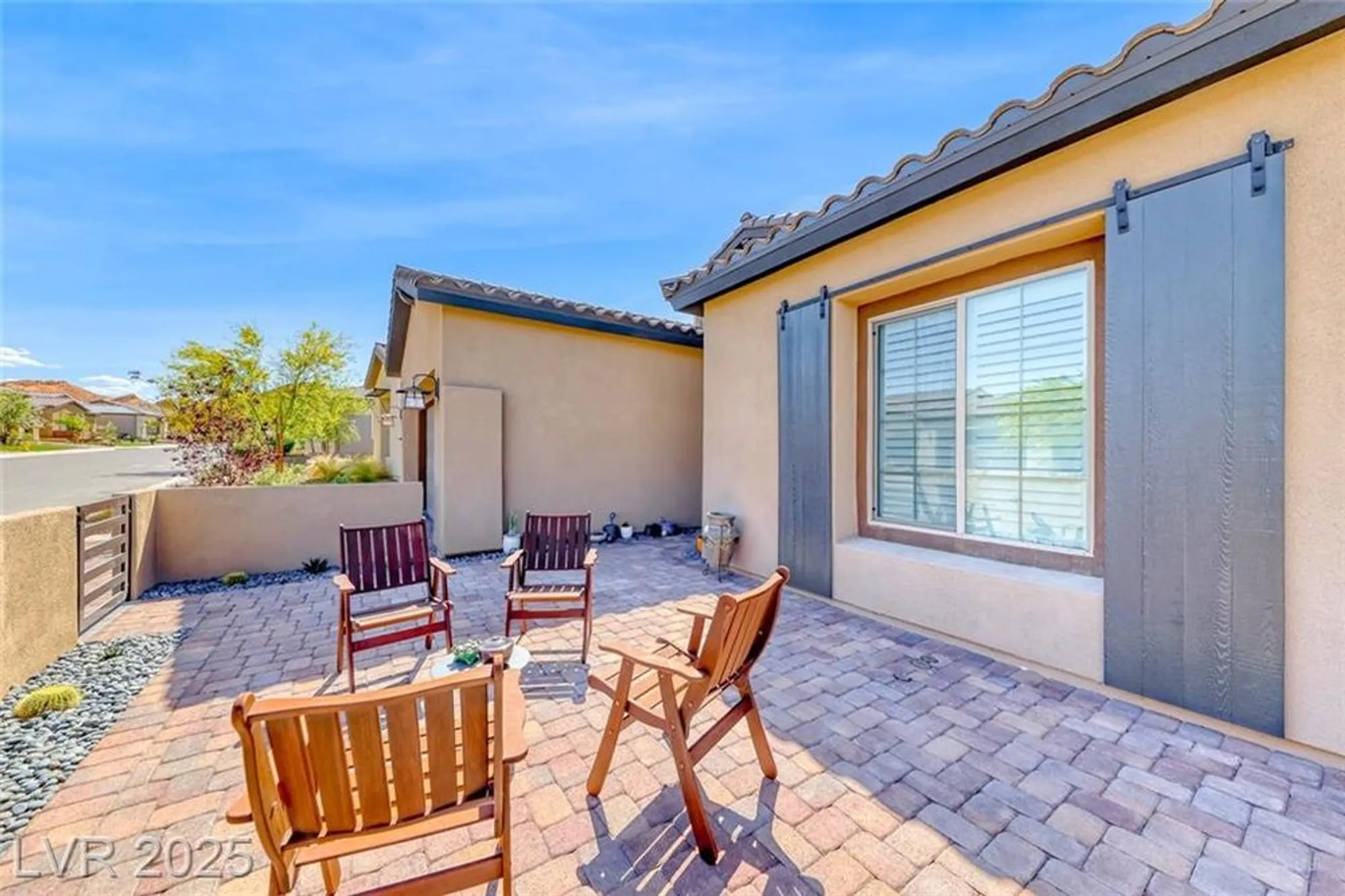 Property Slideshow image 6 of 72 | 125 mirage view dr, Henderson, NV, 89011