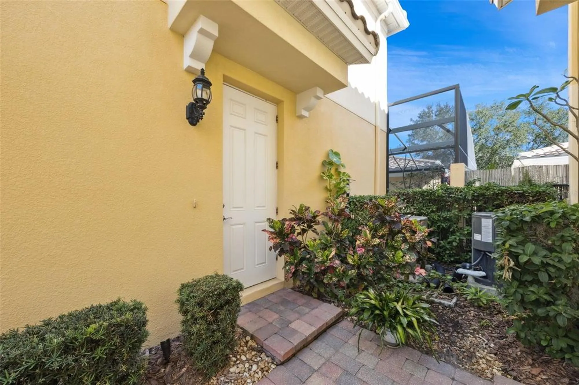 Property Slideshow image 20 of 38 | 12033 forsythia dr, Orlando, FL, 32827