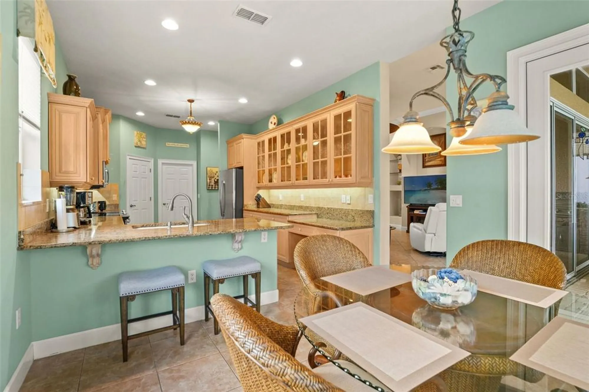 Property Slideshow image 14 of 50 | 9059 penelope dr, Weeki Wachee, FL, 34613