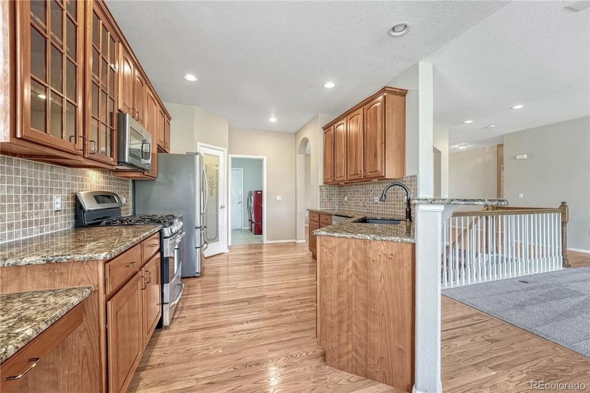 Property Slideshow image 13 of 46 | 8107 s catawba ct, Aurora, CO, 80016