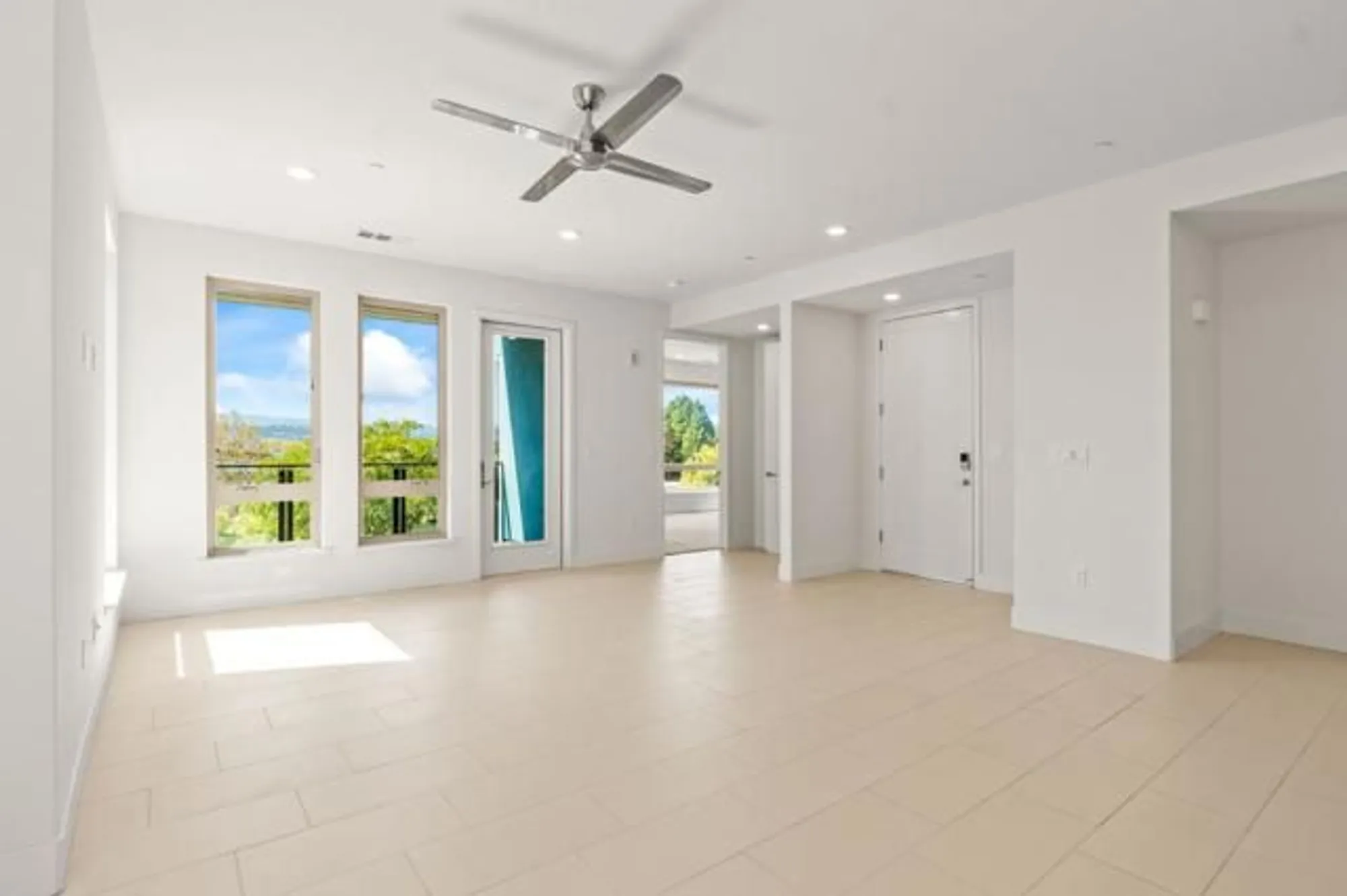 Property Slideshow image 13 of 51 | 718 eppleton ln 303, Foster City, CA, 94404