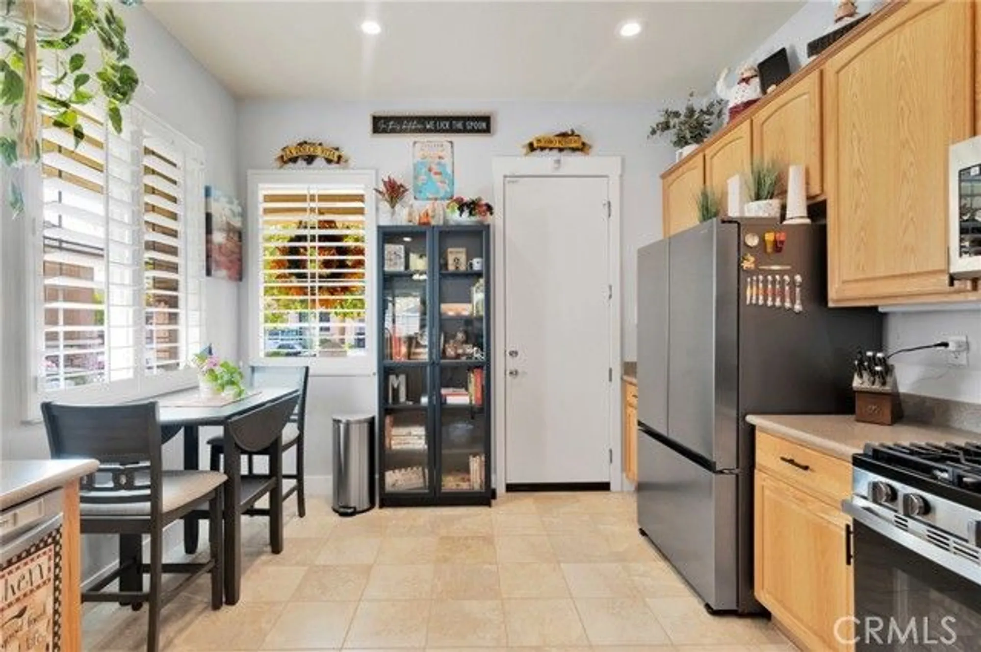 Property Slideshow image 15 of 41 | 10495 bridge haven rd, Apple Valley, CA, 92308