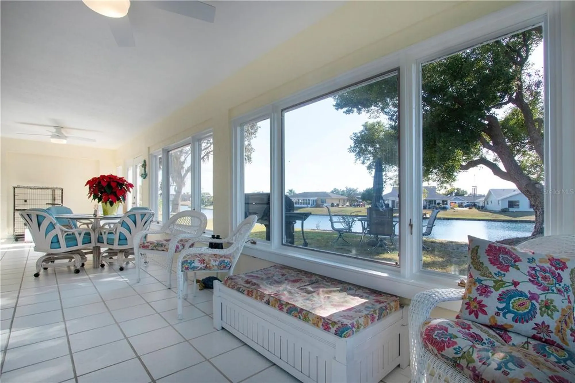 Property Slideshow image 65 of 69 | 2016 east view dr, Sun City Center, FL, 33573