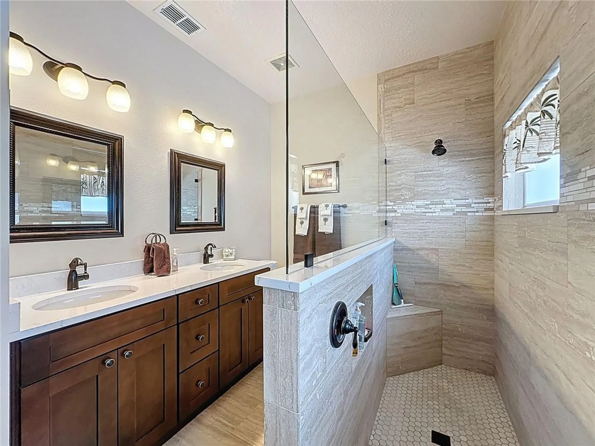 Property Slideshow image 44 of 82 | 4122 hammersmith dr, Clermont, FL, 34711
