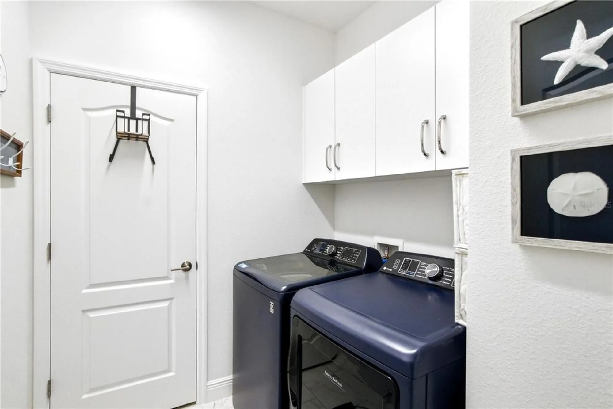 Property Slideshow image 23 of 67 | 12938 true blue cir, Bradenton, FL, 34211