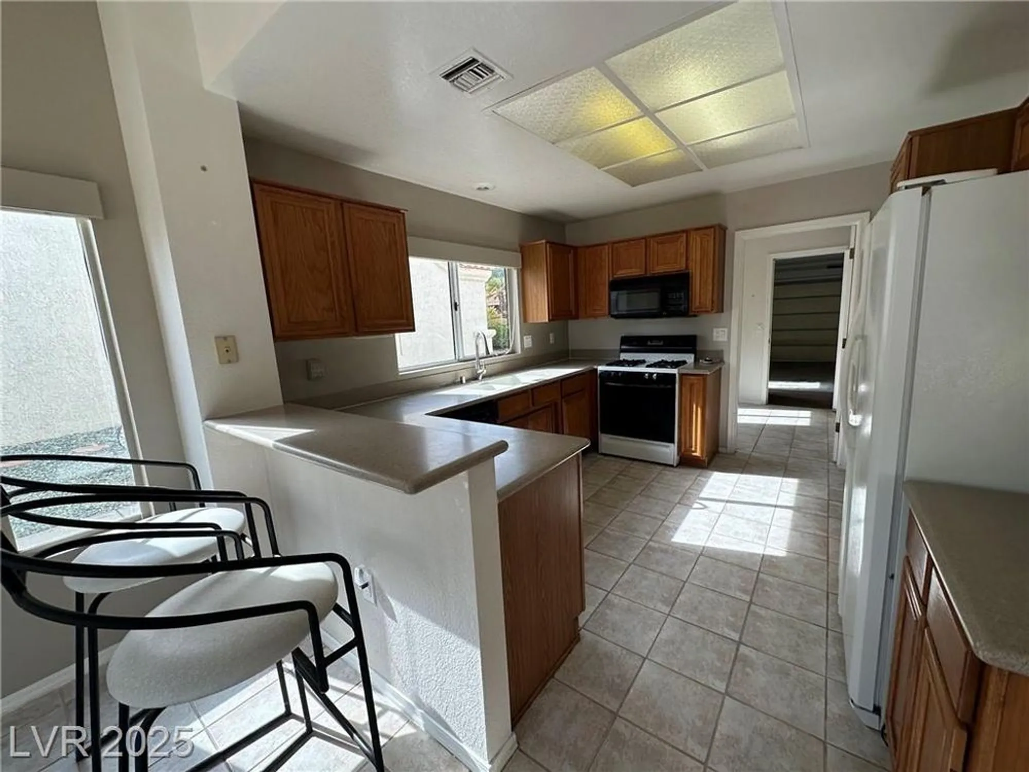 Property Slideshow image 12 of 27 | 3032 hidden treasure dr, Las Vegas, NV, 89134